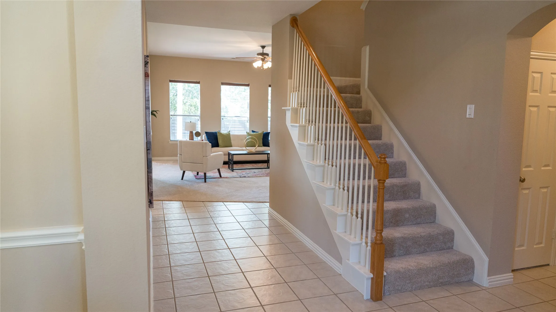 Single Family Residence For Sale in Tarrant County , 3612 Oliver Drive, Fort Worth, Texas 76244, 5 Bedroom, 3 Bathroom, 3 Garage spaces, 3,519 Sqft, built in 2003, mls#21398987, Real Estate Agent in Fort Worth, Homes For Sale in Tarrant county, Homes For Sale in Fort Worth, Realtor in Fort Worth Texas, Real Estate Brokerage Independent Realty Texas, Luminita Cordes Realtor