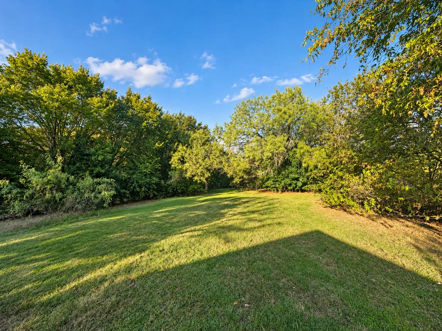 Single Family Residence For Sale in Denton County , 1105 Oak Drive, Flower Mound, Texas 75028, 2 Bedroom, 2 Bathroom, 2 Garage spaces, 1,796 Sqft, built in 1972, mls#21410106, Real Estate Agent in Flower Mound, Homes For Sale in Denton county, Homes For Sale in Flower Mound, Realtor in Flower Mound Texas, Real Estate Brokerage Independent Realty Texas, Luminita Cordes Realtor