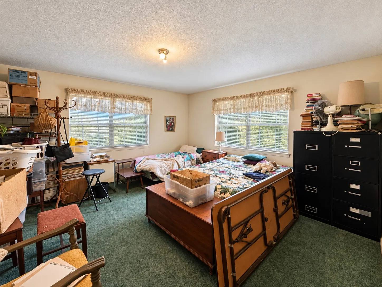 Single Family Residence For Sale in Denton County , 1105 Oak Drive, Flower Mound, Texas 75028, 2 Bedroom, 2 Bathroom, 2 Garage spaces, 1,796 Sqft, built in 1972, mls#21410106, Real Estate Agent in Flower Mound, Homes For Sale in Denton county, Homes For Sale in Flower Mound, Realtor in Flower Mound Texas, Real Estate Brokerage Independent Realty Texas, Luminita Cordes Realtor
