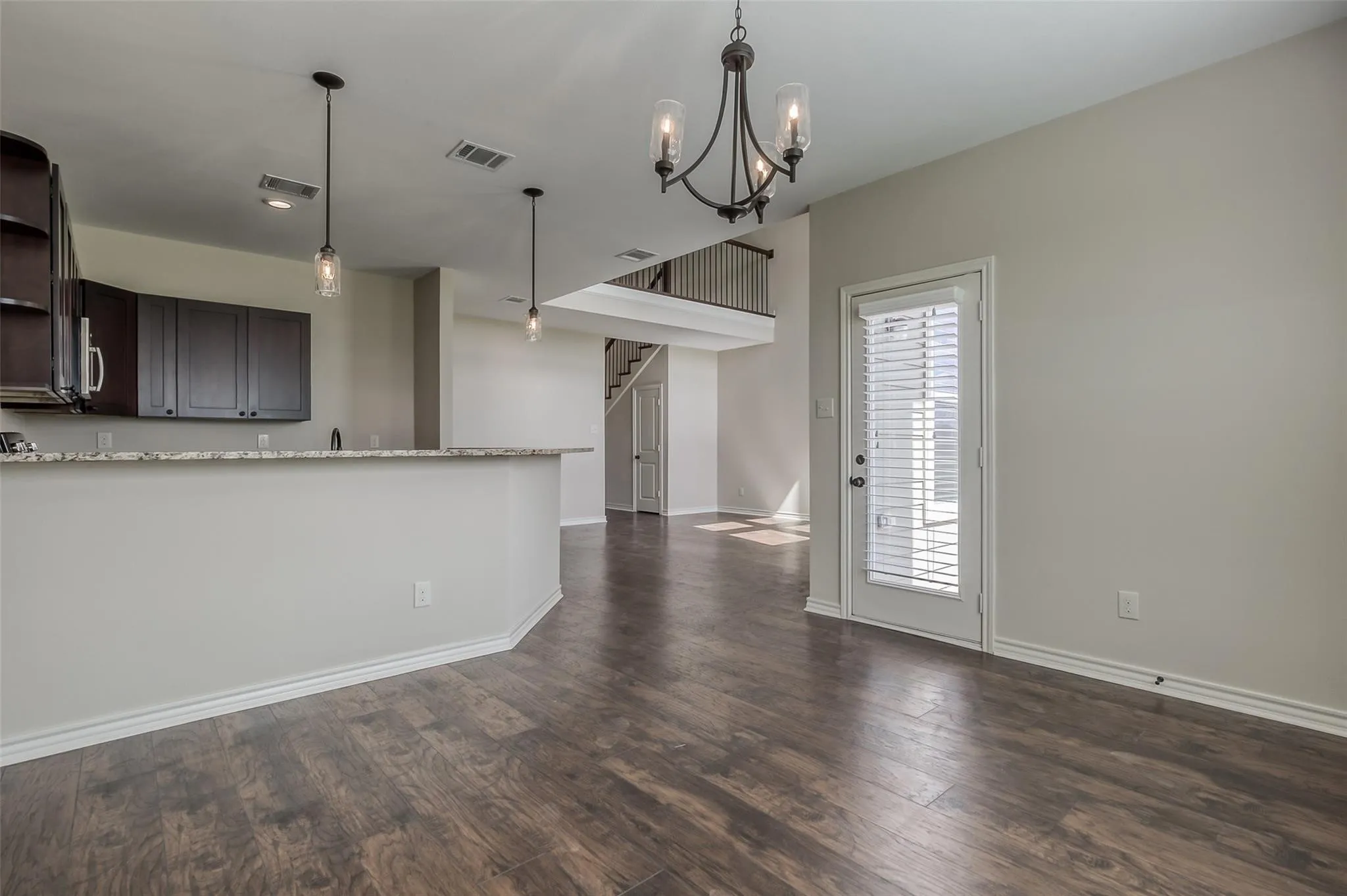 Townhouse For Rent in Parker County , 106 Eagle Meadow, Brock, Texas 76087, 3 Bedroom, 3 Bathroom, 2 Garage spaces, 1,625 Sqft, built in 2020, mls#21410138, Real Estate Agent in Brock, Homes For Rent in Parker county, Homes For Rent in Brock, Realtor in Brock Texas, Real Estate Brokerage Independent Realty Texas, Luminita Cordes Realtor