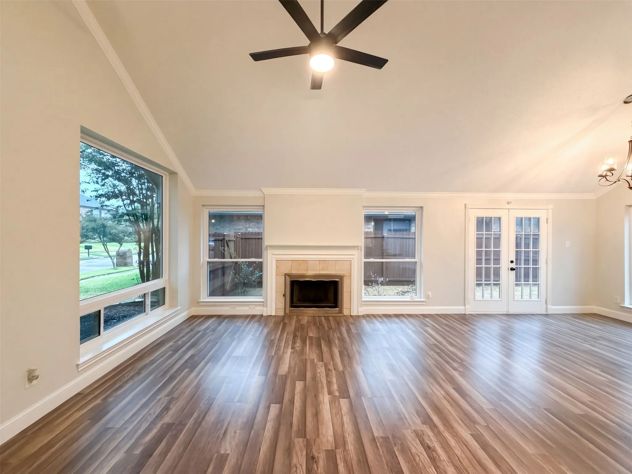 Single Family Residence For Sale in Denton County , 2228 Silverthorn Lane, Flower Mound, Texas 75028, 4 Bedroom, 2 Bathroom, 2 Garage spaces, 1,620 Sqft, built in 1990, mls#21410129, Real Estate Agent in Flower Mound, Homes For Sale in Denton county, Homes For Sale in Flower Mound, Realtor in Flower Mound Texas, Real Estate Brokerage Independent Realty Texas, Luminita Cordes Realtor