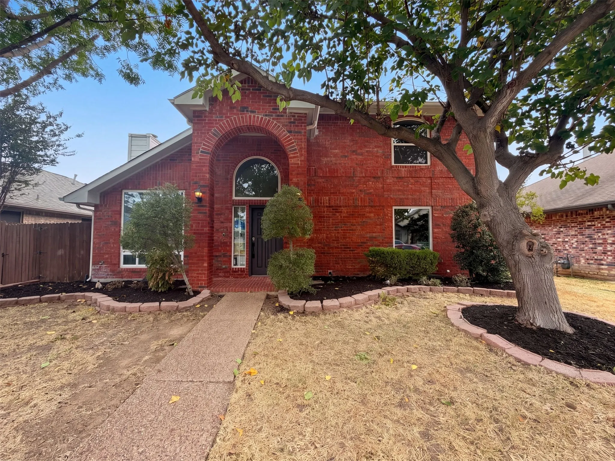 Single Family Residence For Sale