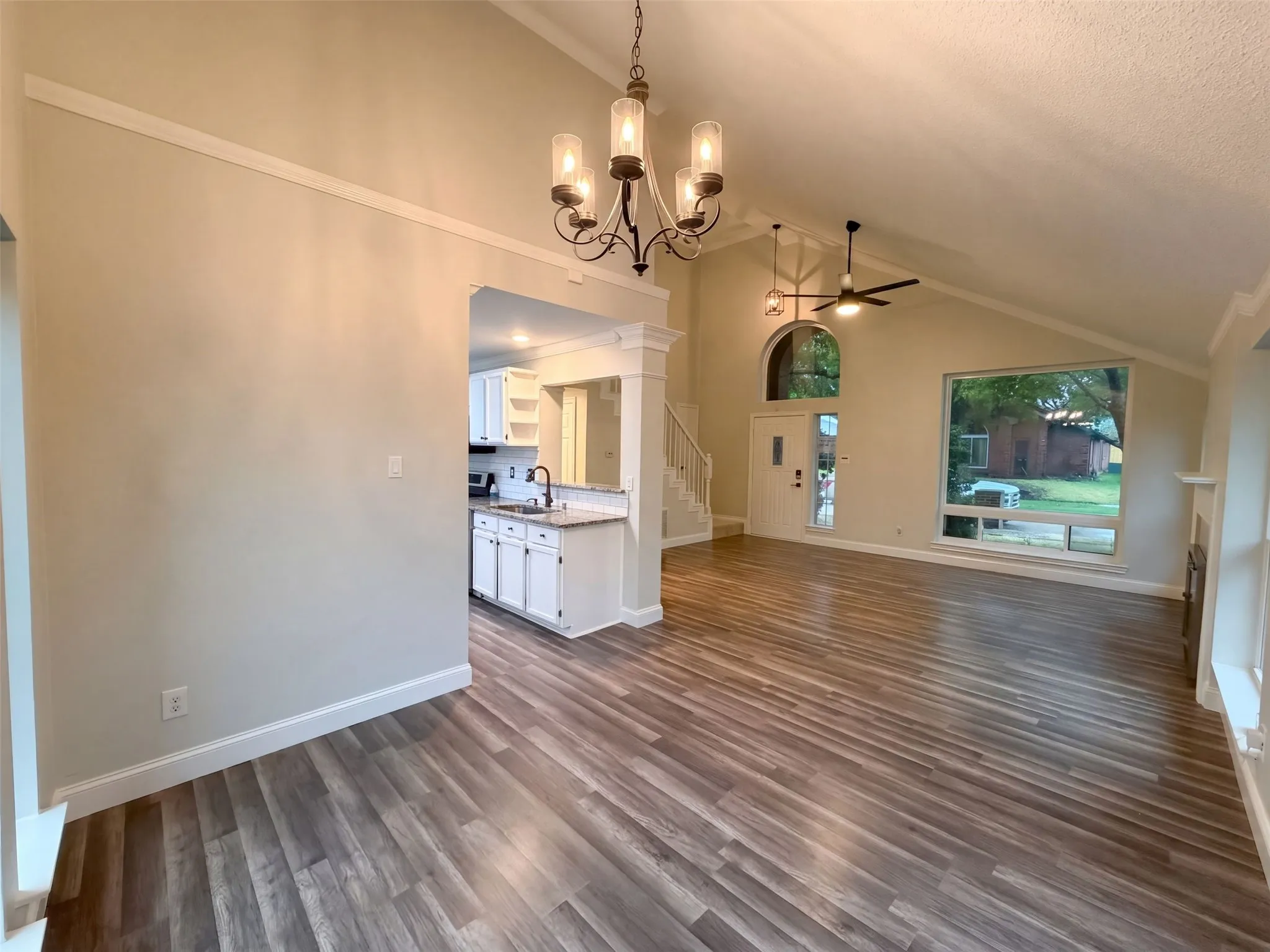 Single Family Residence For Sale in Denton County , 2228 Silverthorn Lane, Flower Mound, Texas 75028, 4 Bedroom, 2 Bathroom, 2 Garage spaces, 1,620 Sqft, built in 1990, mls#21410129, Real Estate Agent in Flower Mound, Homes For Sale in Denton county, Homes For Sale in Flower Mound, Realtor in Flower Mound Texas, Real Estate Brokerage Independent Realty Texas, Luminita Cordes Realtor