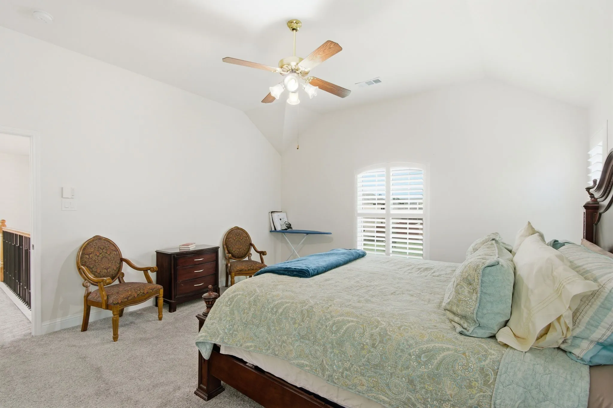 Single Family Residence For Rent in Denton County , 3852 Harrison Drive, Carrollton, Texas 75010, 4 Bedroom, 3 Bathroom, 2 Garage spaces, 2,696 Sqft, built in 1997, mls#21410110, Real Estate Agent in Carrollton, Homes For Rent in Denton county, Homes For Rent in Carrollton, Realtor in Carrollton Texas, Real Estate Brokerage Independent Realty Texas, Luminita Cordes Realtor