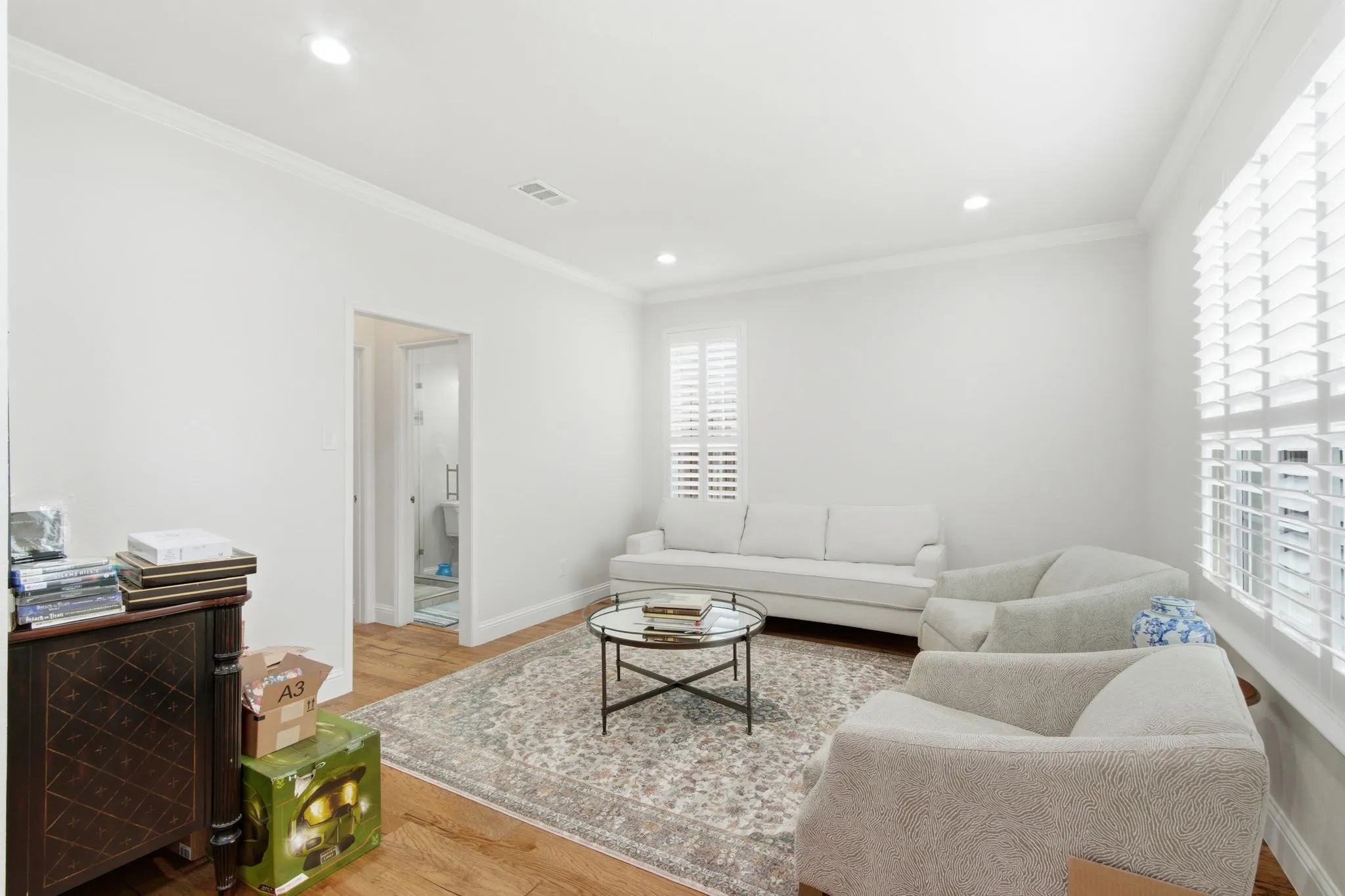 Single Family Residence For Rent in Denton County , 3852 Harrison Drive, Carrollton, Texas 75010, 4 Bedroom, 3 Bathroom, 2 Garage spaces, 2,696 Sqft, built in 1997, mls#21410110, Real Estate Agent in Carrollton, Homes For Rent in Denton county, Homes For Rent in Carrollton, Realtor in Carrollton Texas, Real Estate Brokerage Independent Realty Texas, Luminita Cordes Realtor