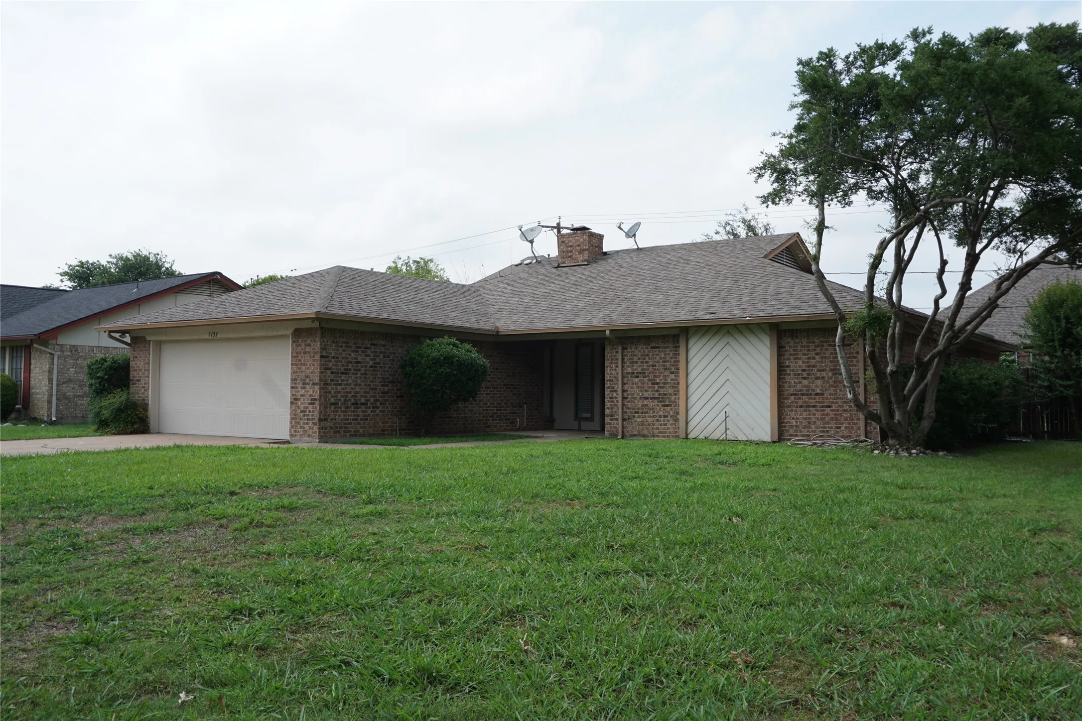 Single Family Residence For Rent