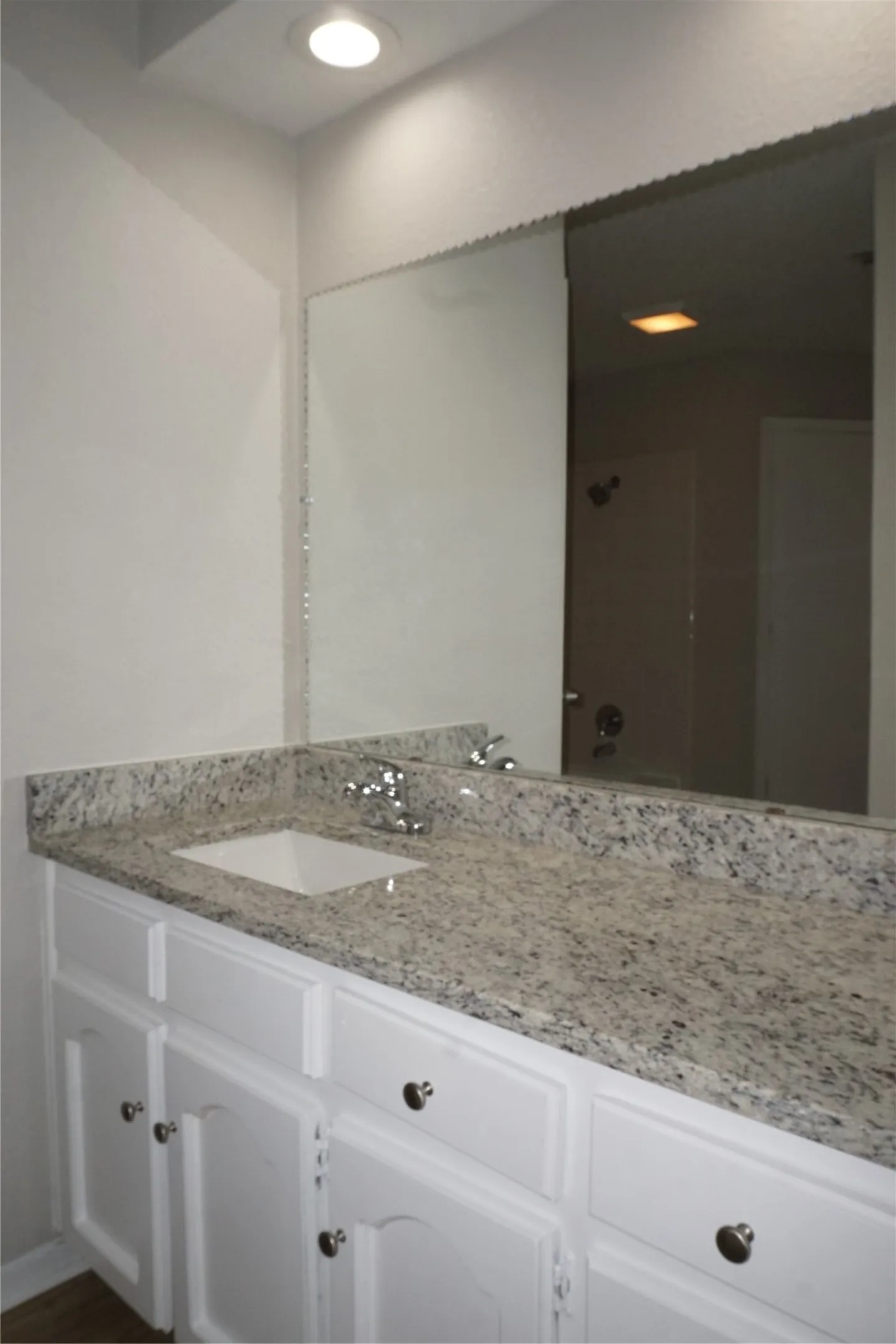 Single Family Residence For Rent in Tarrant County , 7133 Barbados Drive, North Richland Hills, Texas 76180, 3 Bedroom, 2 Bathroom, 2 Garage spaces, 1,607 Sqft, built in 1981, mls#21406426, Real Estate Agent in North Richland Hills, Homes For Rent in Tarrant county, Homes For Rent in North Richland Hills, Realtor in North Richland Hills Texas, Real Estate Brokerage Independent Realty Texas, Luminita Cordes Realtor