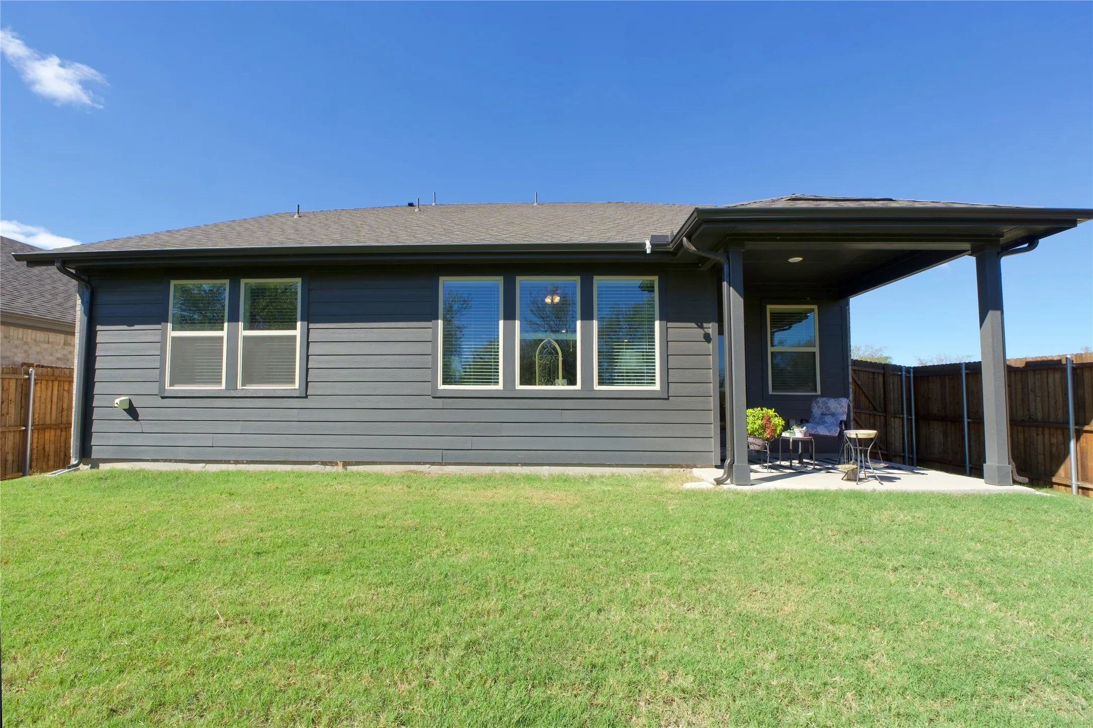Single Family Residence For Sale in Denton County , 5516 Candlewood Drive, Denton, Texas 76207, 3 Bedroom, 3 Bathroom, 2 Garage spaces, 2,606 Sqft, built in 2024, mls#21410147, Real Estate Agent in Denton, Homes For Sale in Denton county, Homes For Sale in Denton, Realtor in Denton Texas, Real Estate Brokerage Independent Realty Texas, Luminita Cordes Realtor