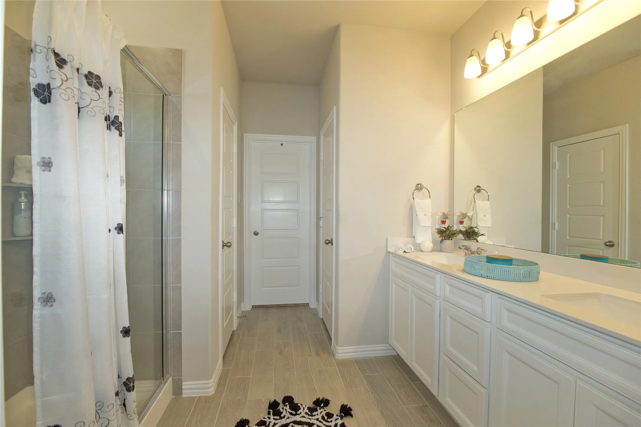 Single Family Residence For Sale in Denton County , 5516 Candlewood Drive, Denton, Texas 76207, 3 Bedroom, 3 Bathroom, 2 Garage spaces, 2,606 Sqft, built in 2024, mls#21410147, Real Estate Agent in Denton, Homes For Sale in Denton county, Homes For Sale in Denton, Realtor in Denton Texas, Real Estate Brokerage Independent Realty Texas, Luminita Cordes Realtor