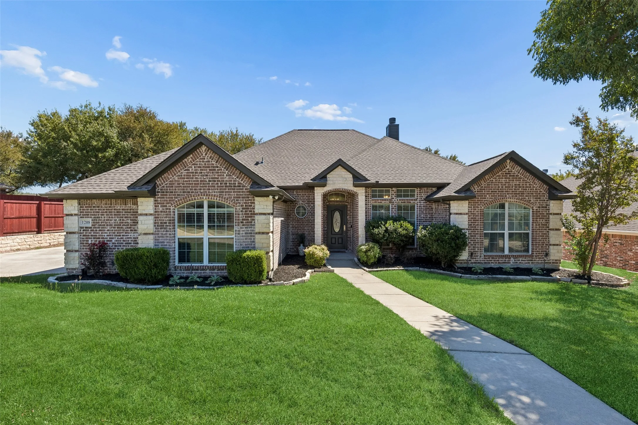 Single Family Residence For Sale