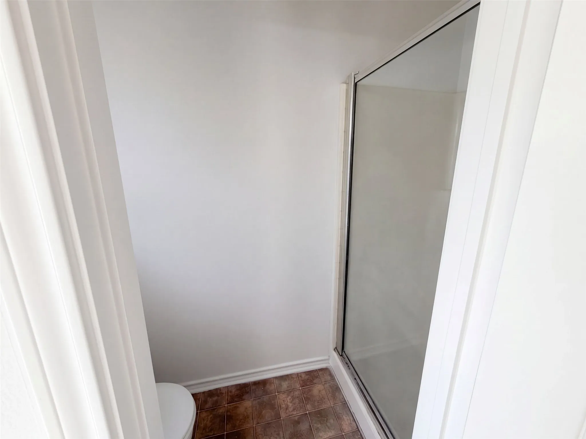 Single Family Residence For Sale in Johnson County , 208 Comanche Trail, Alvarado, Texas 76009, 3 Bedroom, 2 Bathroom, 2 Garage spaces, 1,267 Sqft, built in 2002, mls#21410150, Real Estate Agent in Alvarado, Homes For Sale in Johnson county, Homes For Sale in Alvarado, Realtor in Alvarado Texas, Real Estate Brokerage Independent Realty Texas, Luminita Cordes Realtor