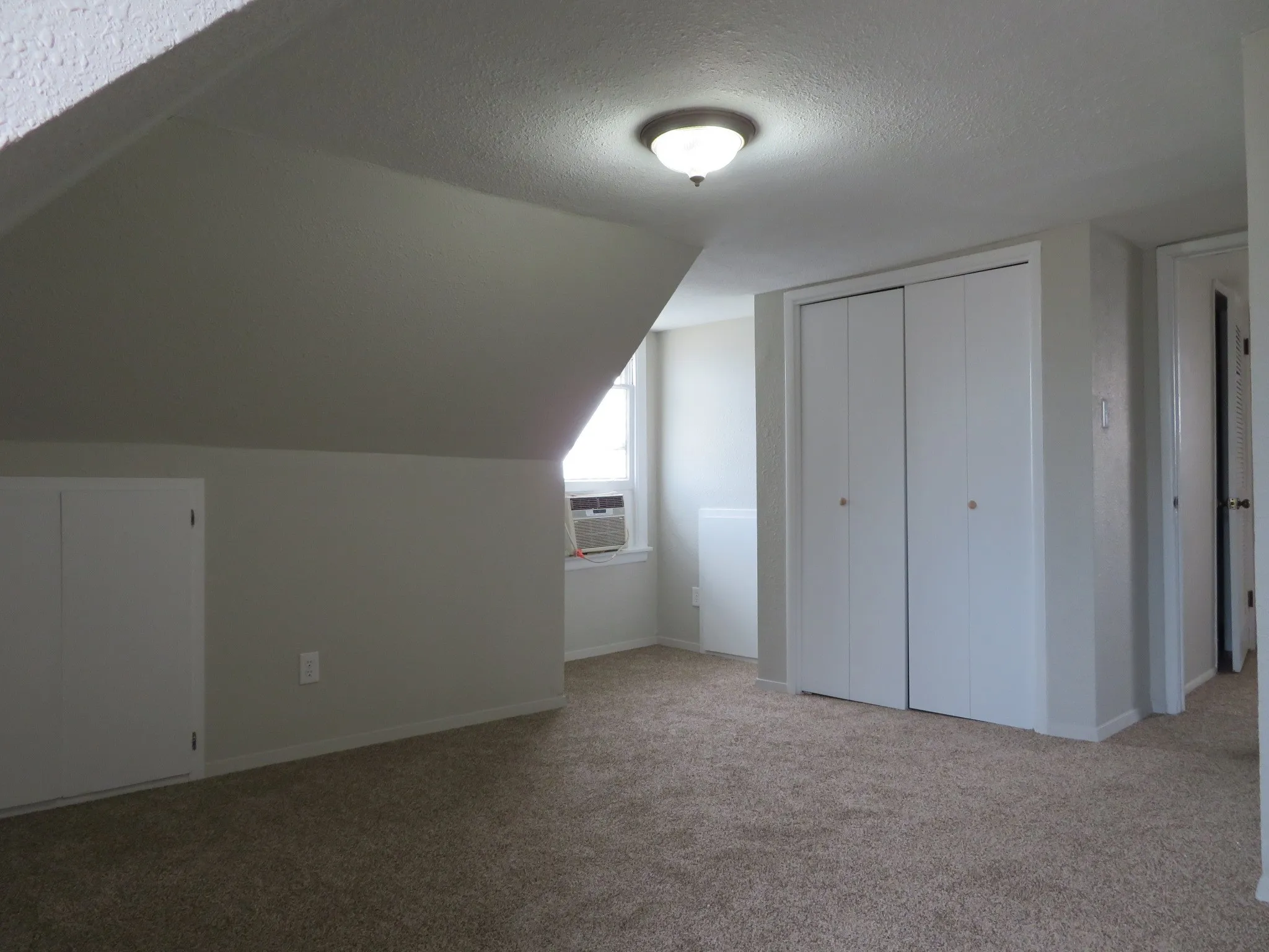 Upstairs Bedroom 3