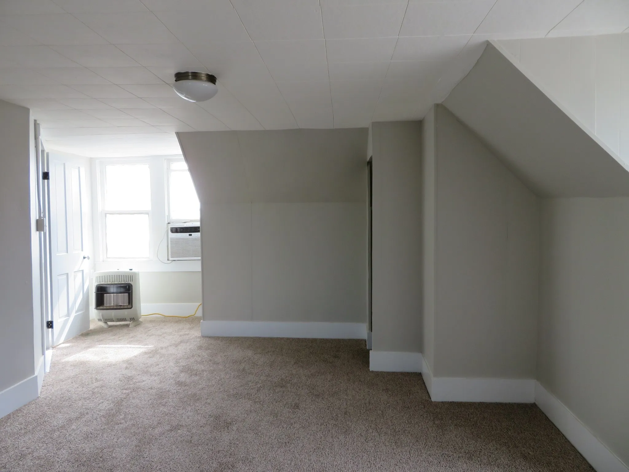 Upstairs Bedroom 2