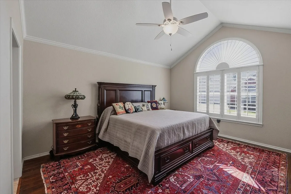Condominium For Sale in Tarrant County , 6137 Haley Lane, Fort Worth, Texas 76132, 3 Bedroom, 2 Bathroom, 2 Garage spaces, 1,741 Sqft, built in 1998, mls#21409063, Real Estate Agent in Fort Worth, Homes For Sale in Tarrant county, Homes For Sale in Fort Worth, Realtor in Fort Worth Texas, Real Estate Brokerage Independent Realty Texas, Luminita Cordes Realtor