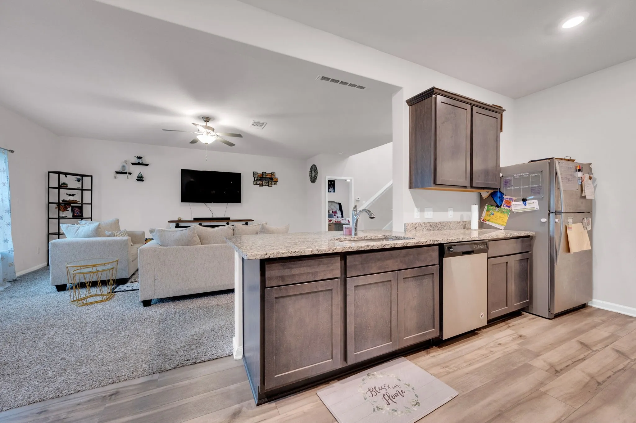 Single Family Residence For Sale in Ellis County , 917 Clark Drive, Ferris, Texas 75125, 4 Bedroom, 3 Bathroom, 2 Garage spaces, 2,613 Sqft, built in 2021, mls#21409725, Real Estate Agent in Ferris, Homes For Sale in Ellis county, Homes For Sale in Ferris, Realtor in Ferris Texas, Real Estate Brokerage Independent Realty Texas, Luminita Cordes Realtor