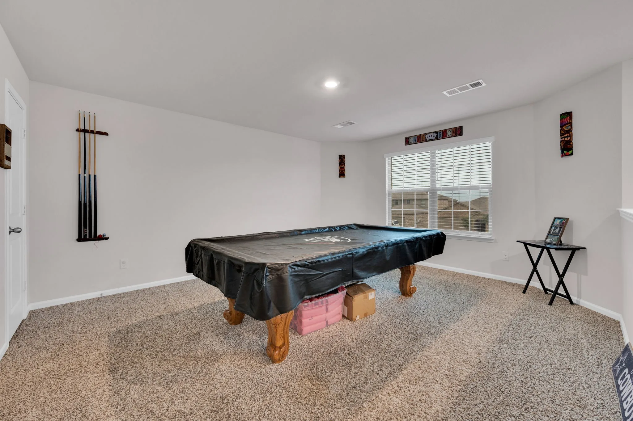 Single Family Residence For Sale in Ellis County , 917 Clark Drive, Ferris, Texas 75125, 4 Bedroom, 3 Bathroom, 2 Garage spaces, 2,613 Sqft, built in 2021, mls#21409725, Real Estate Agent in Ferris, Homes For Sale in Ellis county, Homes For Sale in Ferris, Realtor in Ferris Texas, Real Estate Brokerage Independent Realty Texas, Luminita Cordes Realtor