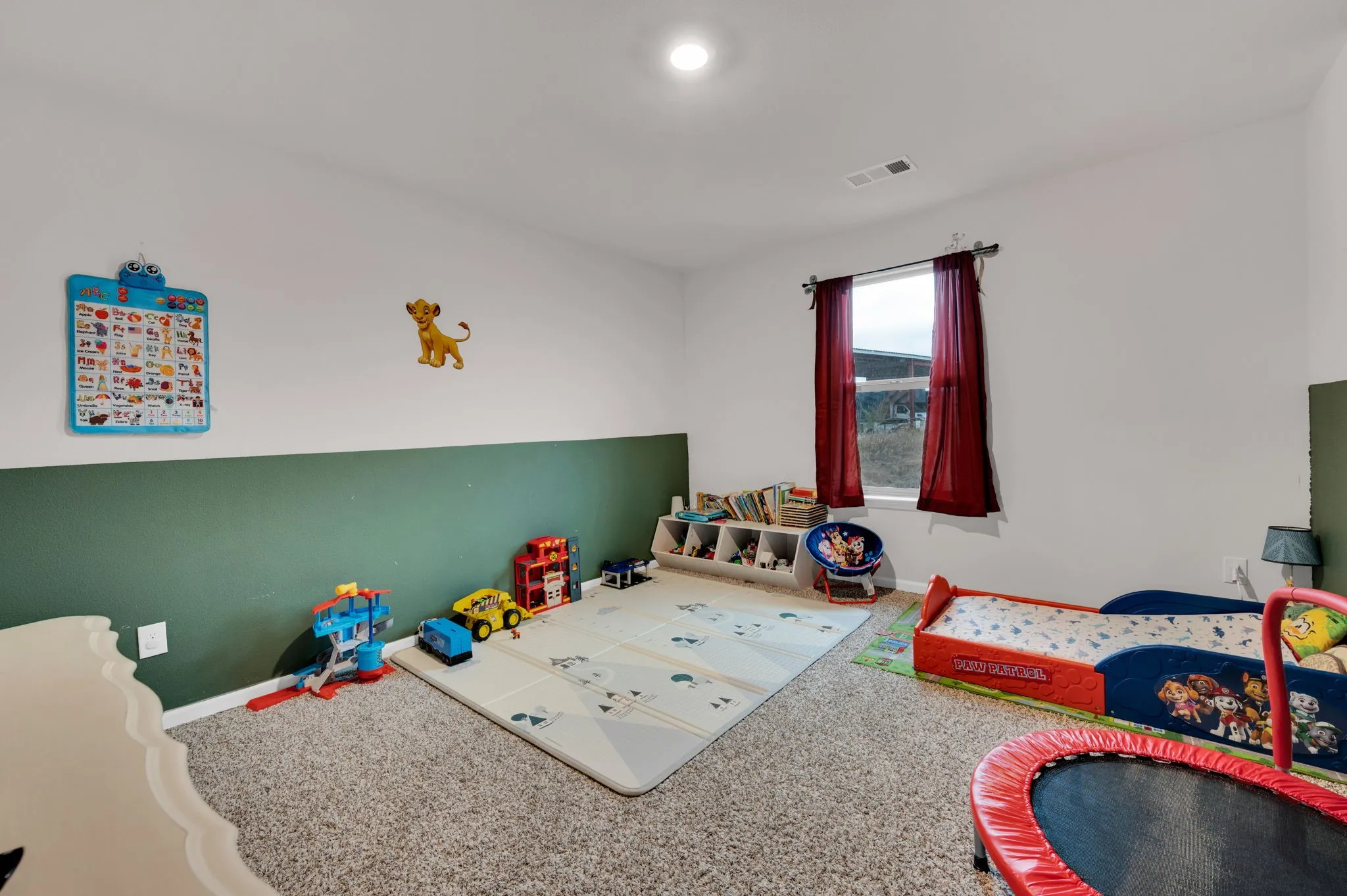 Single Family Residence For Sale in Ellis County , 917 Clark Drive, Ferris, Texas 75125, 4 Bedroom, 3 Bathroom, 2 Garage spaces, 2,613 Sqft, built in 2021, mls#21409725, Real Estate Agent in Ferris, Homes For Sale in Ellis county, Homes For Sale in Ferris, Realtor in Ferris Texas, Real Estate Brokerage Independent Realty Texas, Luminita Cordes Realtor
