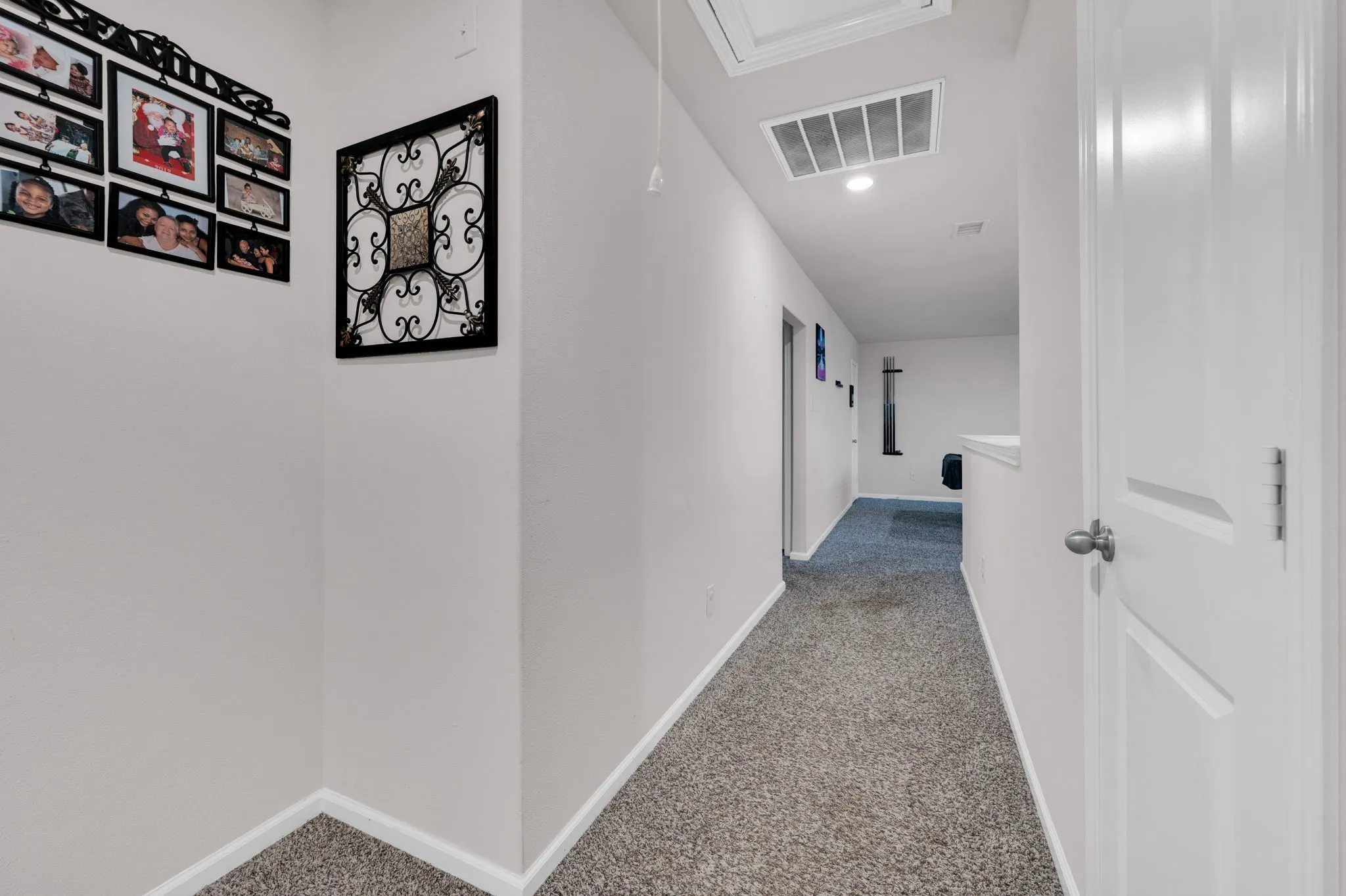 Single Family Residence For Sale in Ellis County , 917 Clark Drive, Ferris, Texas 75125, 4 Bedroom, 3 Bathroom, 2 Garage spaces, 2,613 Sqft, built in 2021, mls#21409725, Real Estate Agent in Ferris, Homes For Sale in Ellis county, Homes For Sale in Ferris, Realtor in Ferris Texas, Real Estate Brokerage Independent Realty Texas, Luminita Cordes Realtor