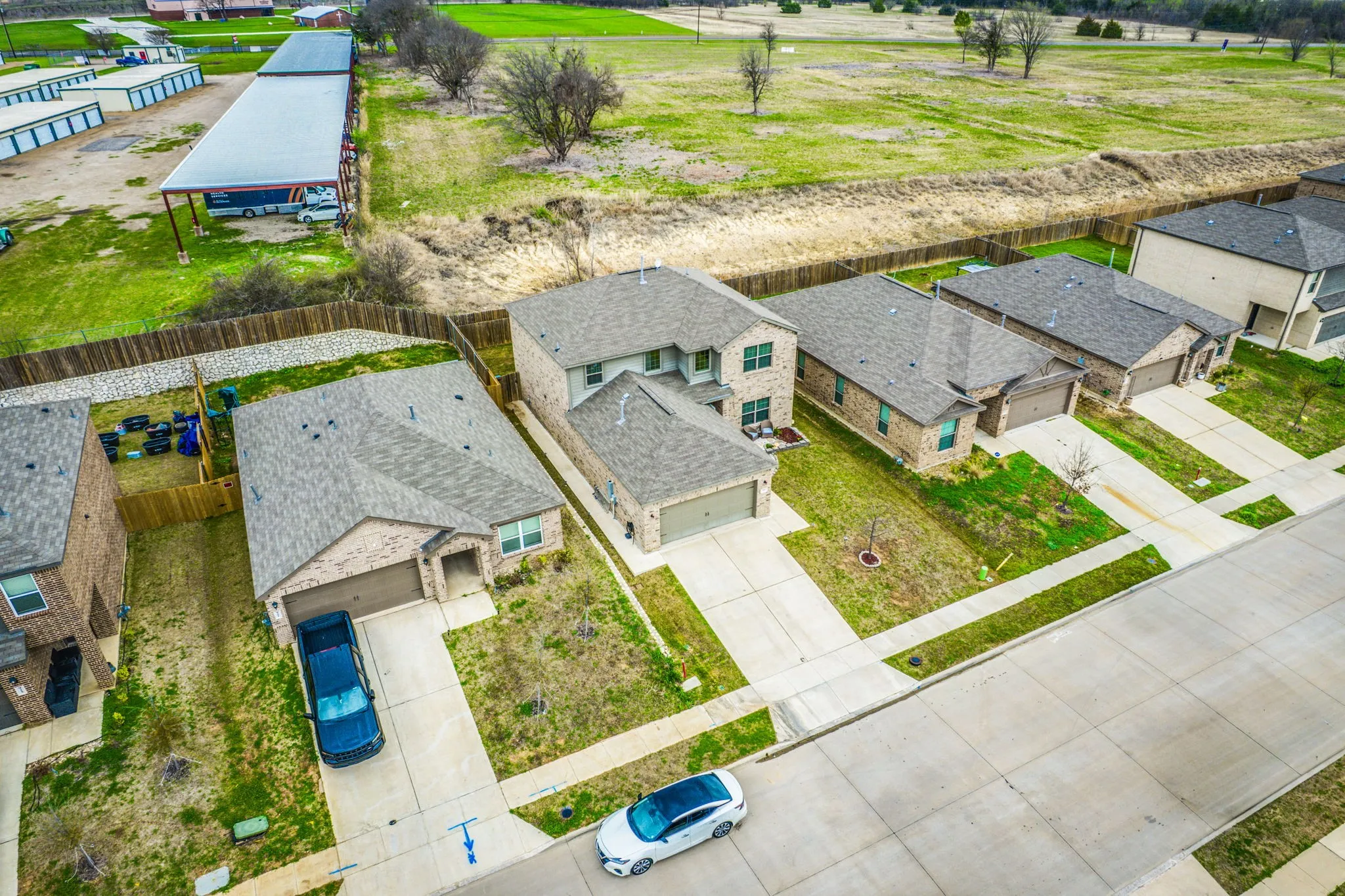 Single Family Residence For Sale in Ellis County , 917 Clark Drive, Ferris, Texas 75125, 4 Bedroom, 3 Bathroom, 2 Garage spaces, 2,613 Sqft, built in 2021, mls#21409725, Real Estate Agent in Ferris, Homes For Sale in Ellis county, Homes For Sale in Ferris, Realtor in Ferris Texas, Real Estate Brokerage Independent Realty Texas, Luminita Cordes Realtor
