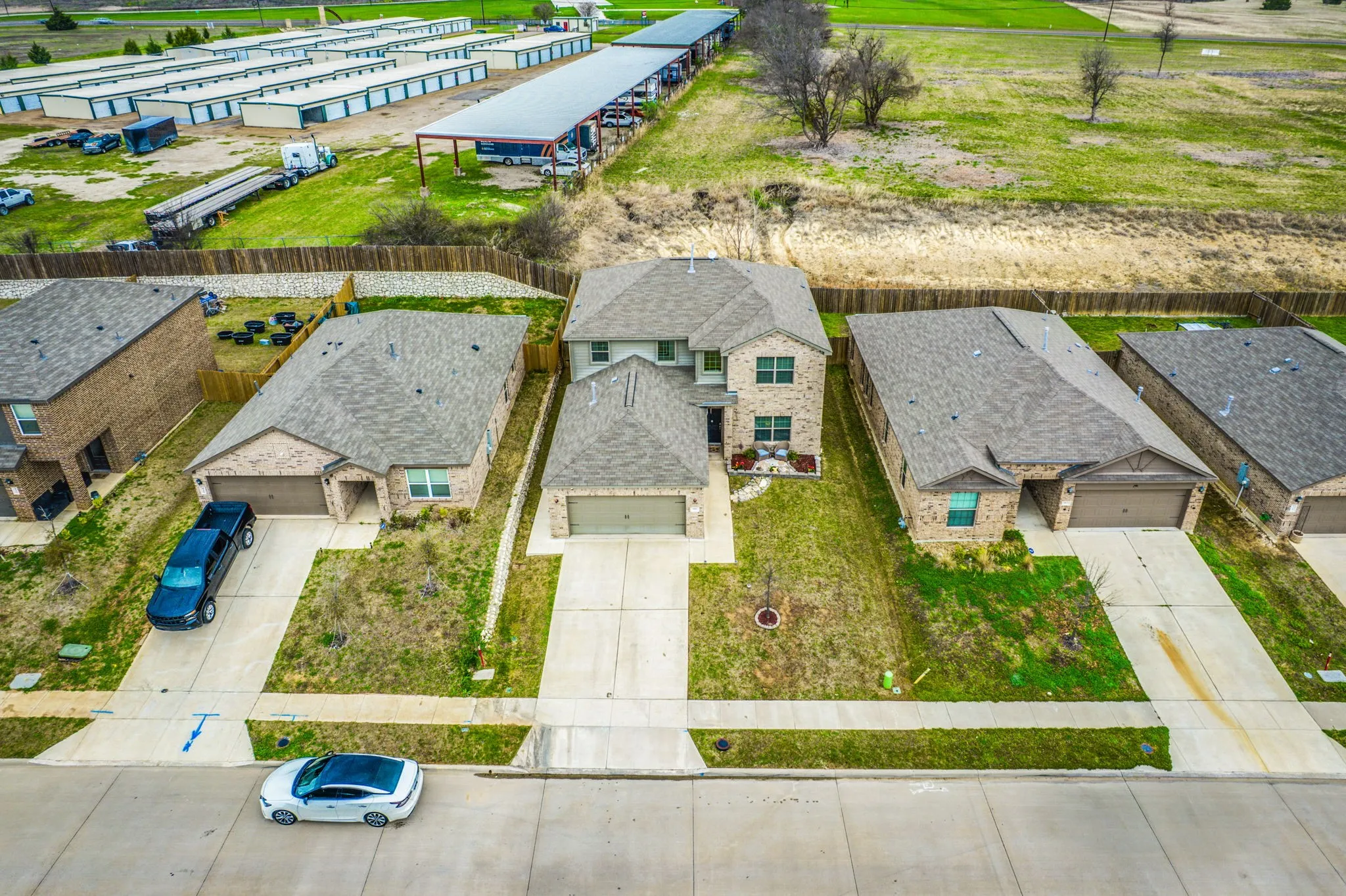 Single Family Residence For Sale in Ellis County , 917 Clark Drive, Ferris, Texas 75125, 4 Bedroom, 3 Bathroom, 2 Garage spaces, 2,613 Sqft, built in 2021, mls#21409725, Real Estate Agent in Ferris, Homes For Sale in Ellis county, Homes For Sale in Ferris, Realtor in Ferris Texas, Real Estate Brokerage Independent Realty Texas, Luminita Cordes Realtor