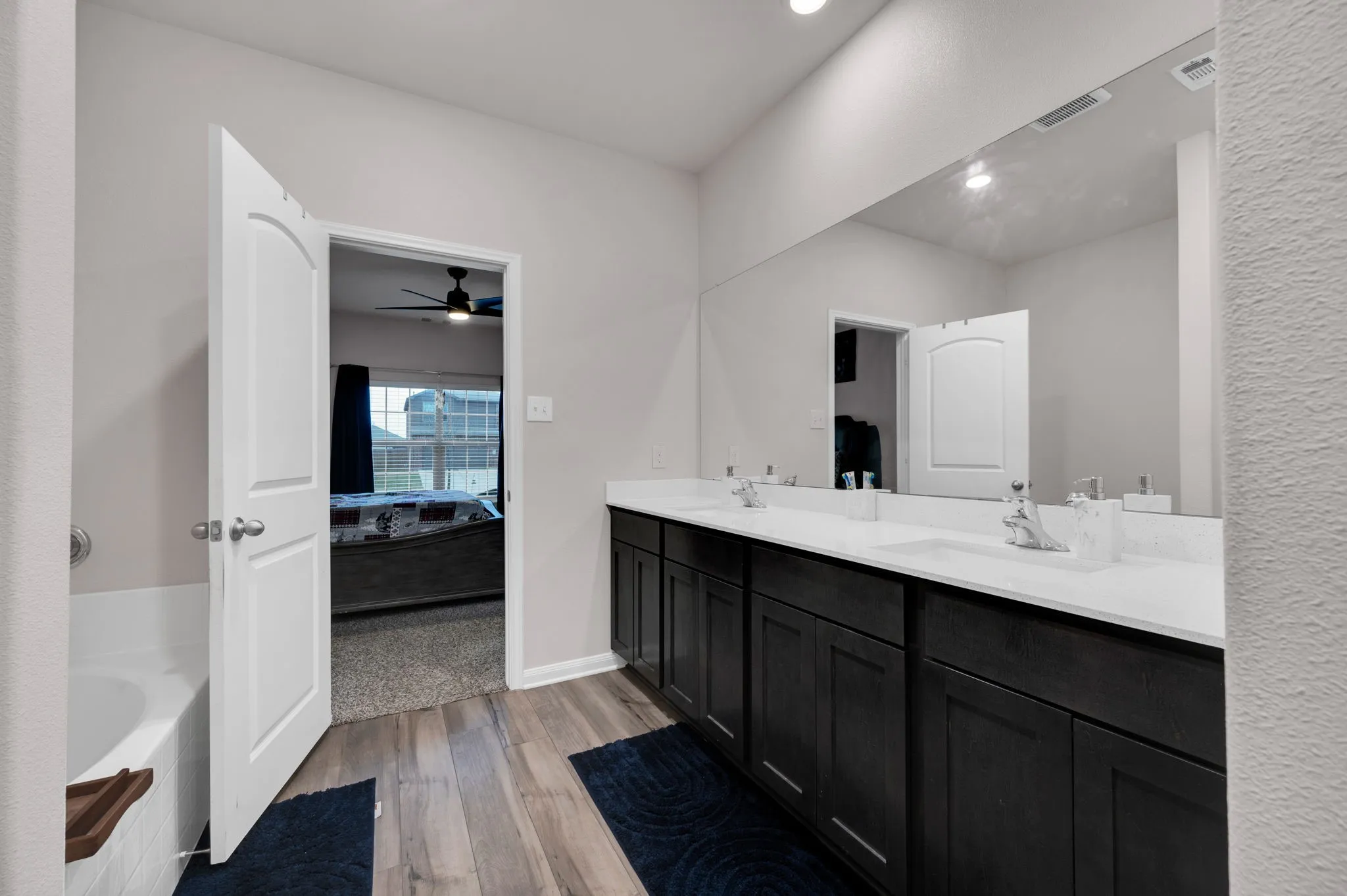 Single Family Residence For Sale in Ellis County , 917 Clark Drive, Ferris, Texas 75125, 4 Bedroom, 3 Bathroom, 2 Garage spaces, 2,613 Sqft, built in 2021, mls#21409725, Real Estate Agent in Ferris, Homes For Sale in Ellis county, Homes For Sale in Ferris, Realtor in Ferris Texas, Real Estate Brokerage Independent Realty Texas, Luminita Cordes Realtor