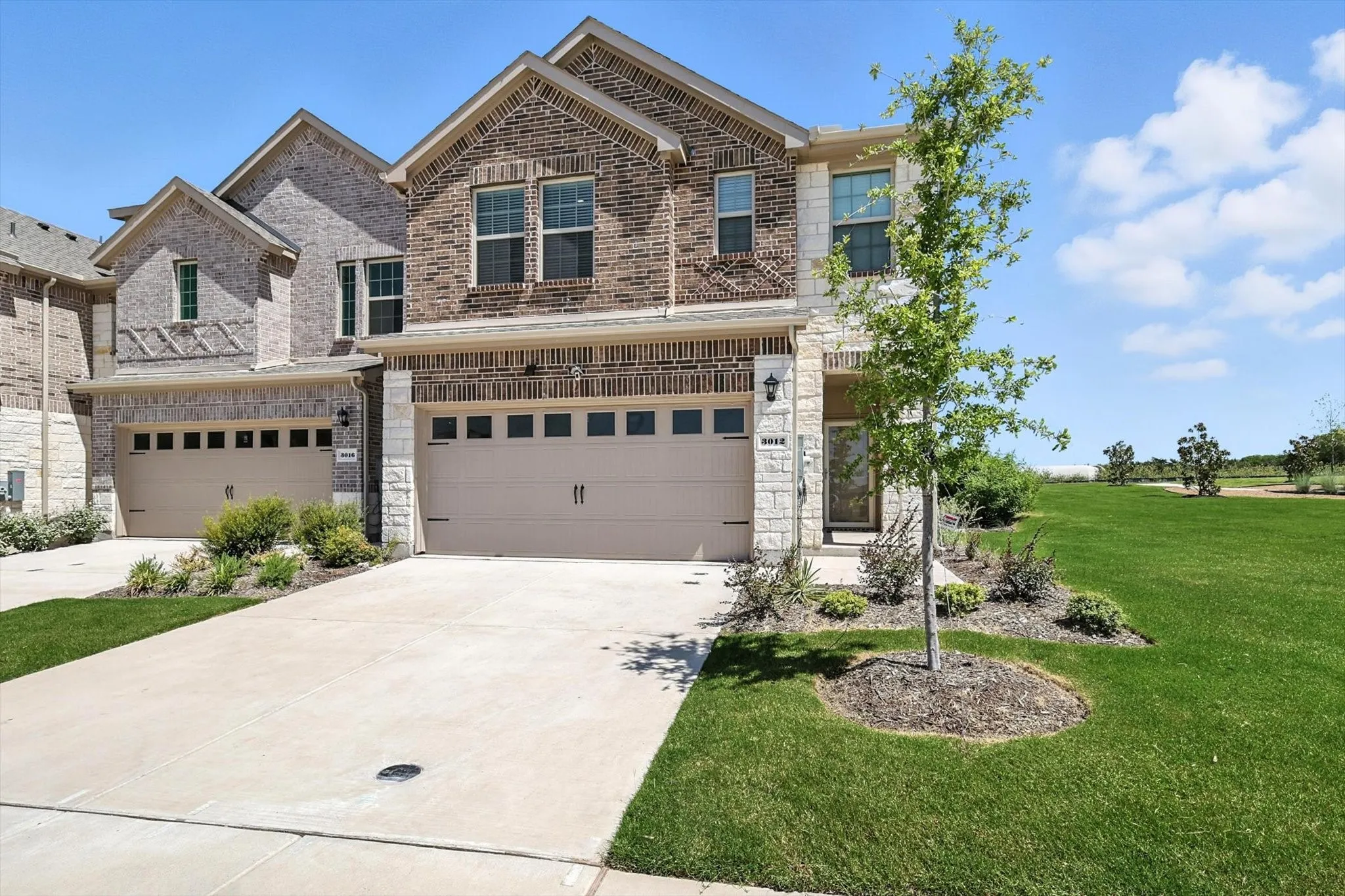 Single Family Residence For Sale in Collin County , 3012 Still Creek Lane, Anna, Texas 75409, 3 Bedroom, 3 Bathroom, 2 Garage spaces, 1,965 Sqft, built in 2024, mls#21410160, Real Estate Agent in Anna, Homes For Sale in Collin county, Homes For Sale in Anna, Realtor in Anna Texas, Real Estate Brokerage Independent Realty Texas, Luminita Cordes Realtor
