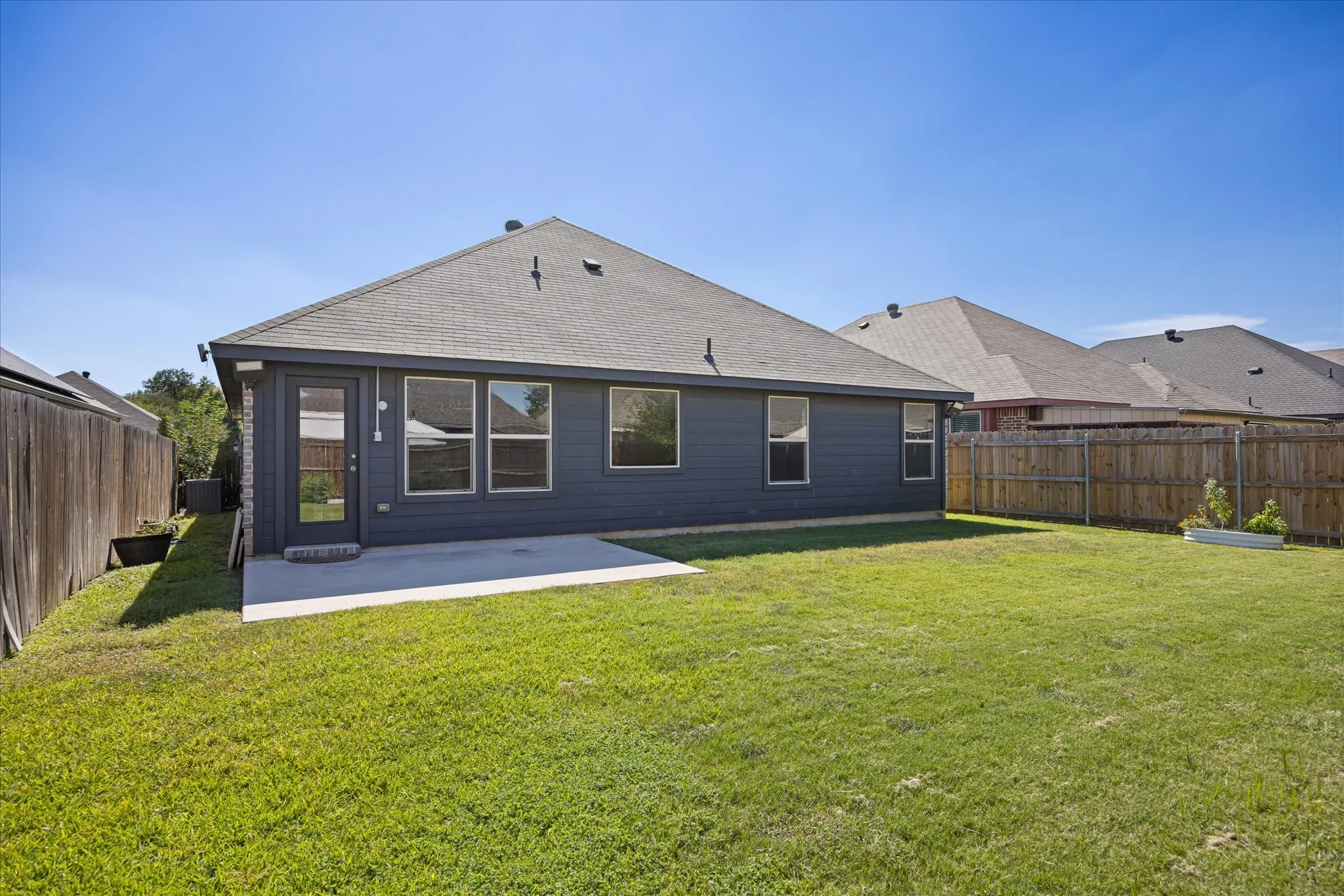 Single Family Residence For Sale in Tarrant County , 2064 Leonard Ranch Road, Fort Worth, Texas 76134, 4 Bedroom, 2 Bathroom, 2 Garage spaces, 1,776 Sqft, built in 2015, mls#21408709, Real Estate Agent in Fort Worth, Homes For Sale in Tarrant county, Homes For Sale in Fort Worth, Realtor in Fort Worth Texas, Real Estate Brokerage Independent Realty Texas, Luminita Cordes Realtor