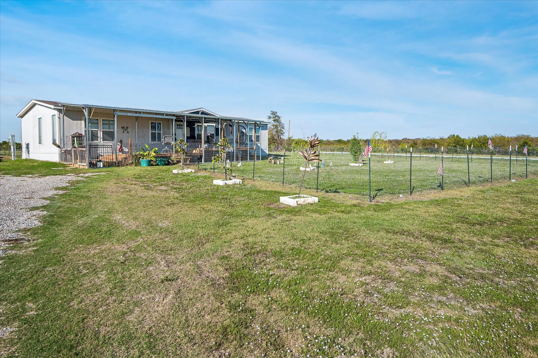 Mobile Home For Sale in Hunt County , 5390 CR 1091, Celeste, Texas 75423, 3 Bedroom, 2 Bathroom, 3 Garage spaces, 1,664 Sqft, built in 2022, mls#21409178, Real Estate Agent in Celeste, Homes For Sale in Hunt county, Homes For Sale in Celeste, Realtor in Celeste Texas, Real Estate Brokerage Independent Realty Texas, Luminita Cordes Realtor