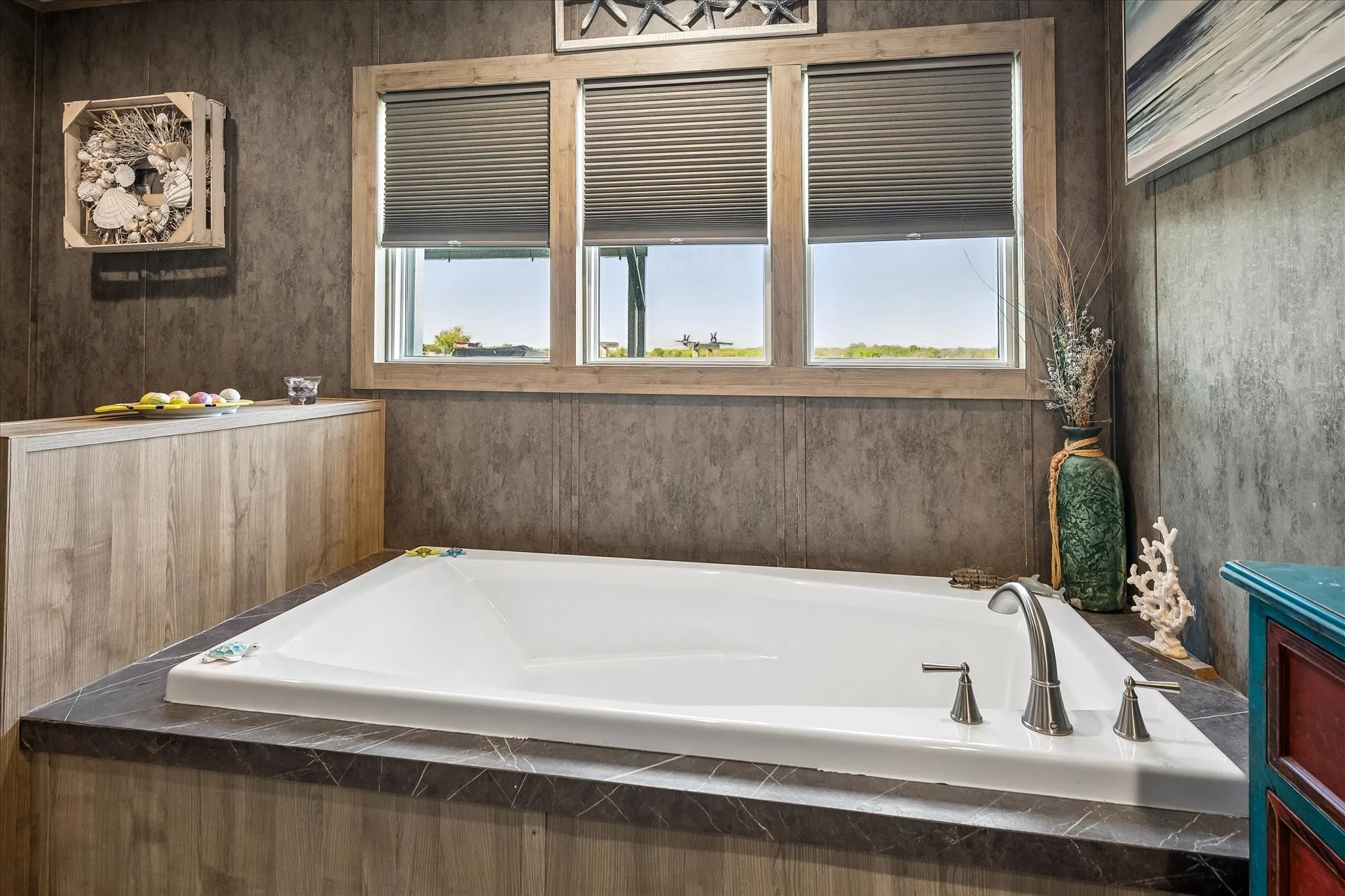 Mobile Home For Sale in Hunt County , 5390 CR 1091, Celeste, Texas 75423, 3 Bedroom, 2 Bathroom, 3 Garage spaces, 1,664 Sqft, built in 2022, mls#21409178, Real Estate Agent in Celeste, Homes For Sale in Hunt county, Homes For Sale in Celeste, Realtor in Celeste Texas, Real Estate Brokerage Independent Realty Texas, Luminita Cordes Realtor