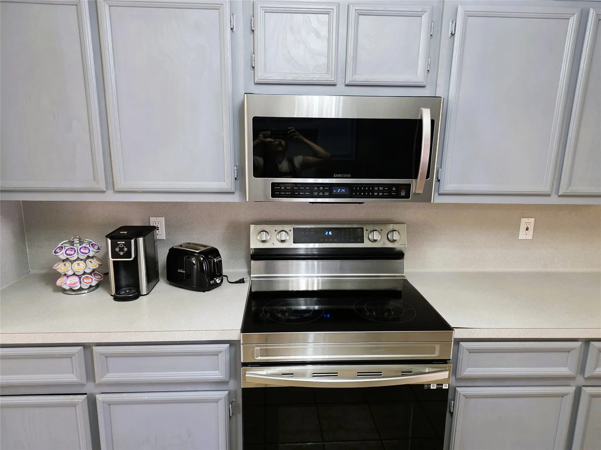 Single Family Residence For Sale in Bell County , 4506 Ronald Drive, Killeen, Texas 76542, 2 Bedroom, 2 Bathroom, 1 Garage spaces, 1,047 Sqft, built in 1998, mls#21408895, Real Estate Agent in Killeen, Homes For Sale in Bell county, Homes For Sale in Killeen, Realtor in Killeen Texas, Real Estate Brokerage Independent Realty Texas, Luminita Cordes Realtor