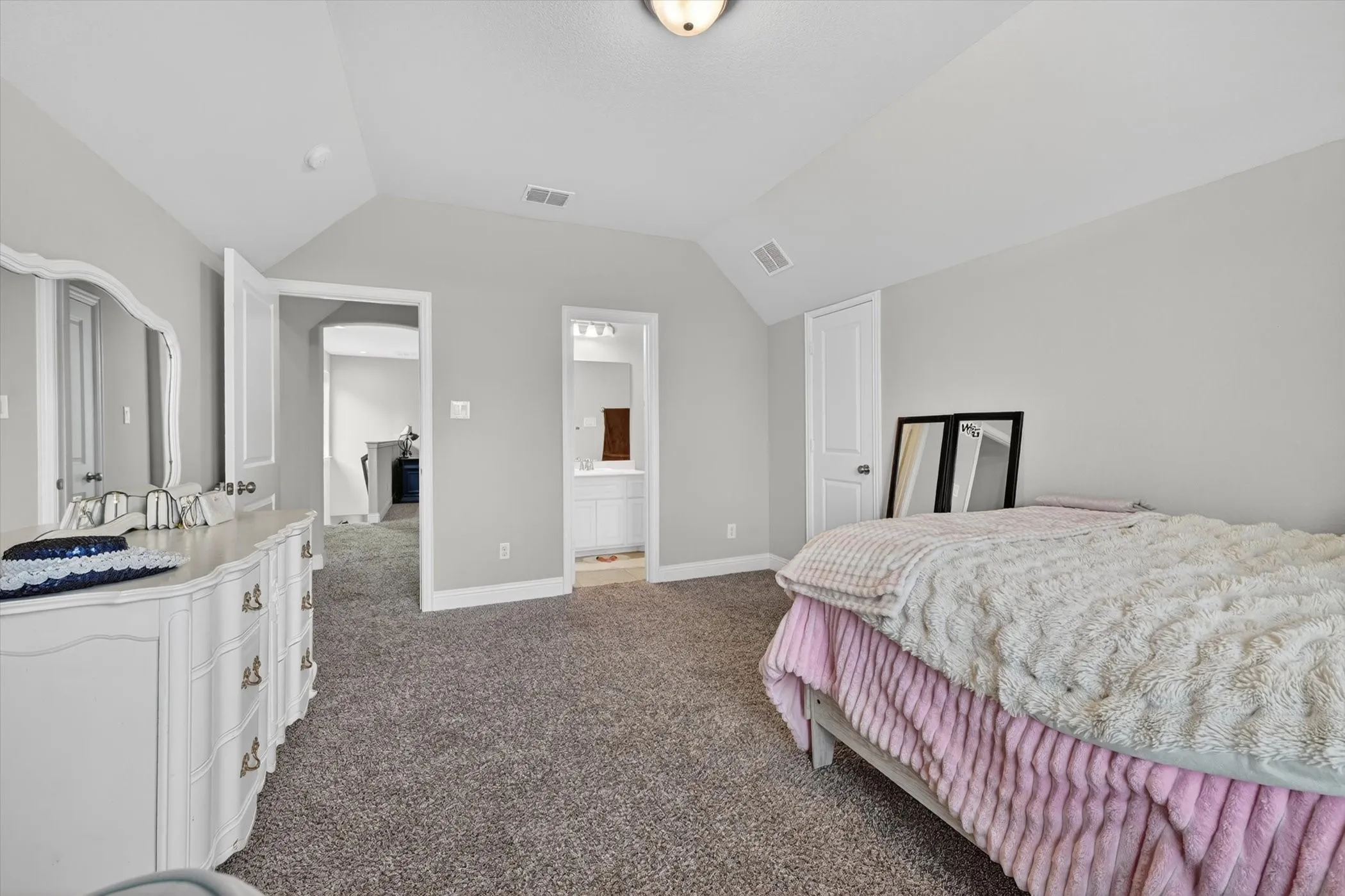 Single Family Residence For Sale in Collin County , 2728 Country Church Road, Mc Kinney, Texas 75071, 4 Bedroom, 4 Bathroom, 2 Garage spaces, 3,337 Sqft, built in 2018, mls#21410175, Real Estate Agent in Mc Kinney, Homes For Sale in Collin county, Homes For Sale in Mc Kinney, Realtor in Mc Kinney Texas, Real Estate Brokerage Independent Realty Texas, Luminita Cordes Realtor
