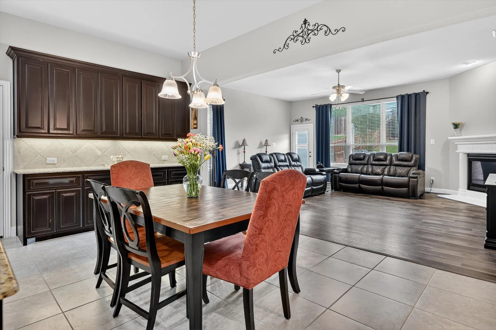 Single Family Residence For Sale in Collin County , 2728 Country Church Road, Mc Kinney, Texas 75071, 4 Bedroom, 4 Bathroom, 2 Garage spaces, 3,337 Sqft, built in 2018, mls#21410175, Real Estate Agent in Mc Kinney, Homes For Sale in Collin county, Homes For Sale in Mc Kinney, Realtor in Mc Kinney Texas, Real Estate Brokerage Independent Realty Texas, Luminita Cordes Realtor