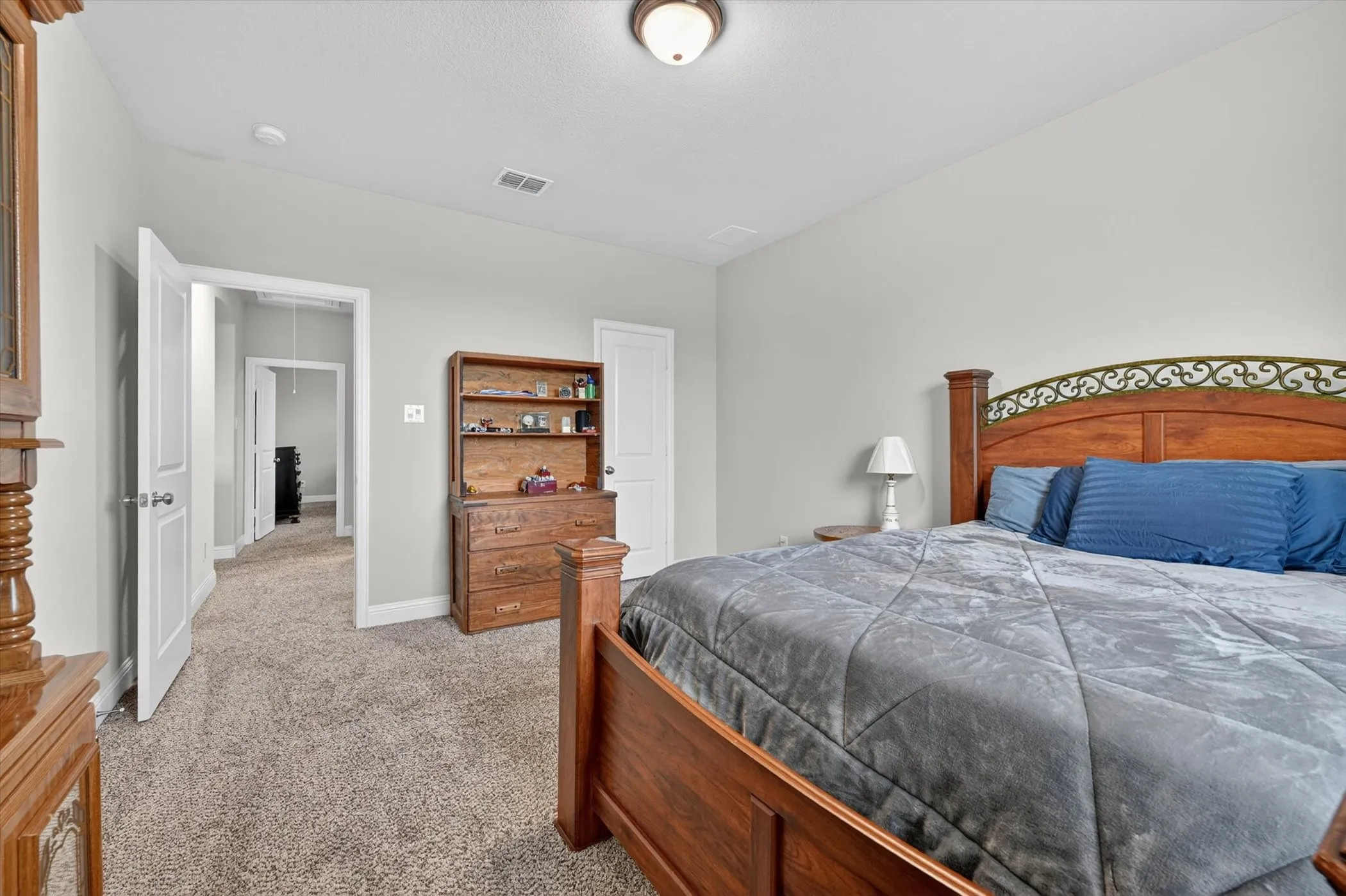 Single Family Residence For Sale in Collin County , 2728 Country Church Road, Mc Kinney, Texas 75071, 4 Bedroom, 4 Bathroom, 2 Garage spaces, 3,337 Sqft, built in 2018, mls#21410175, Real Estate Agent in Mc Kinney, Homes For Sale in Collin county, Homes For Sale in Mc Kinney, Realtor in Mc Kinney Texas, Real Estate Brokerage Independent Realty Texas, Luminita Cordes Realtor