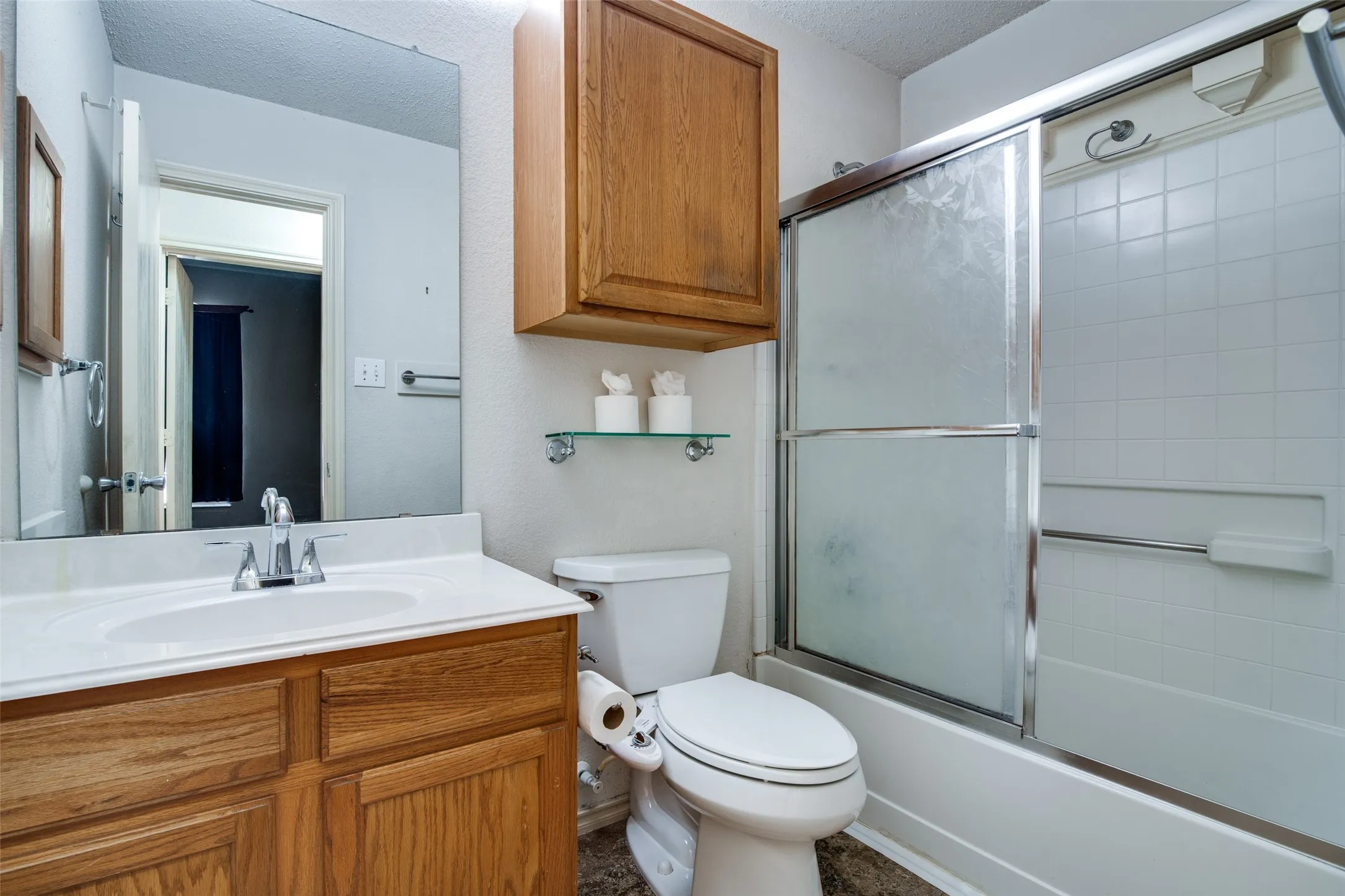 Single Family Residence For Sale in Rockwall County , 1604 Brice Drive, Royse City, Texas 75189, 3 Bedroom, 2 Bathroom, 2 Garage spaces, 1,811 Sqft, built in 2004, mls#21409230, Real Estate Agent in Royse City, Homes For Sale in Rockwall county, Homes For Sale in Royse City, Realtor in Royse City Texas, Real Estate Brokerage Independent Realty Texas, Luminita Cordes Realtor