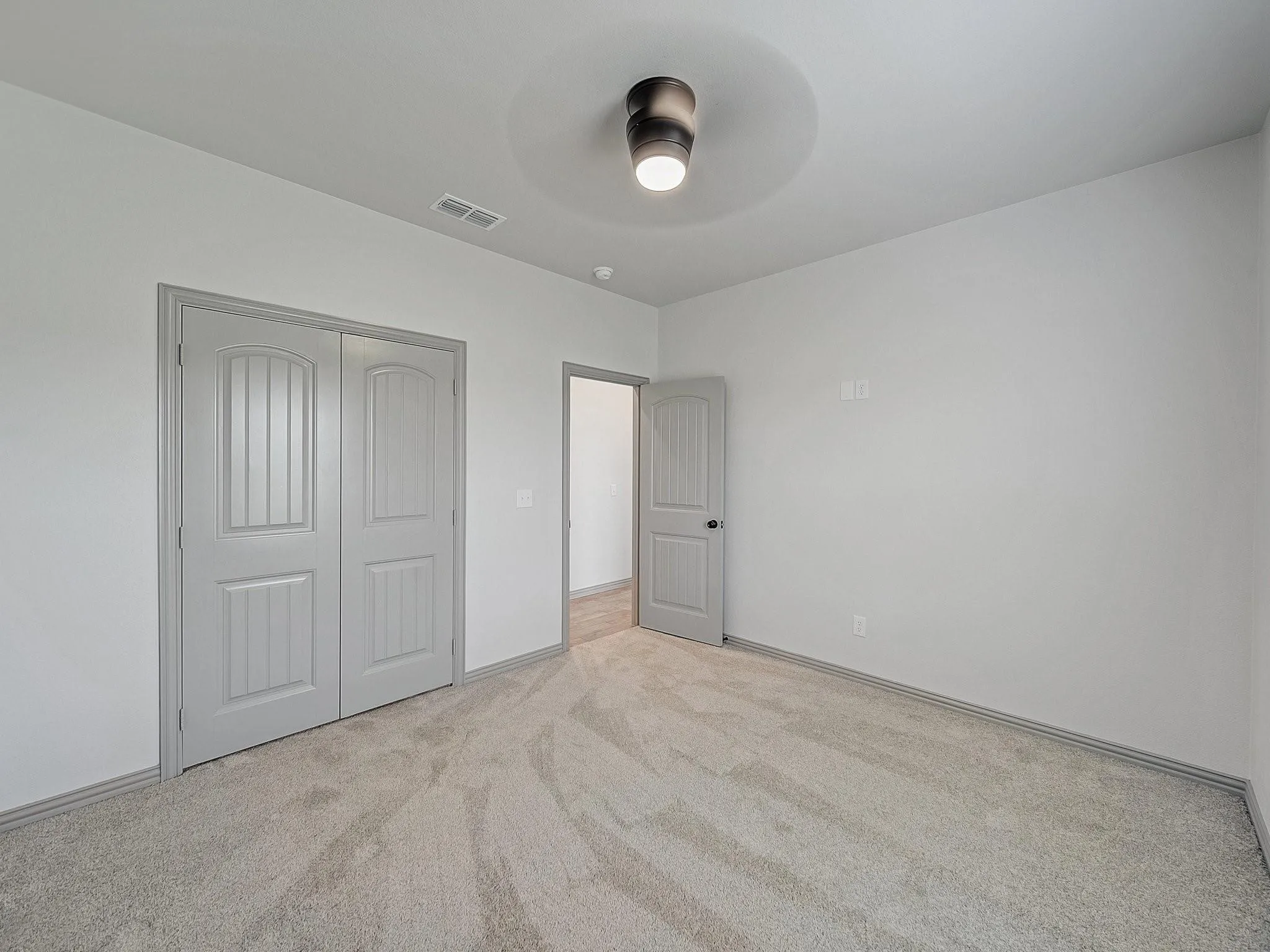 Single Family Residence For Rent in Hunt County , 2544 Fm 1566 W, Celeste, Texas 75423, 4 Bedroom, 3 Bathroom, 3 Garage spaces, 2,831 Sqft, built in 2022, mls#21410178, Real Estate Agent in Celeste, Homes For Rent in Hunt county, Homes For Rent in Celeste, Realtor in Celeste Texas, Real Estate Brokerage Independent Realty Texas, Luminita Cordes Realtor