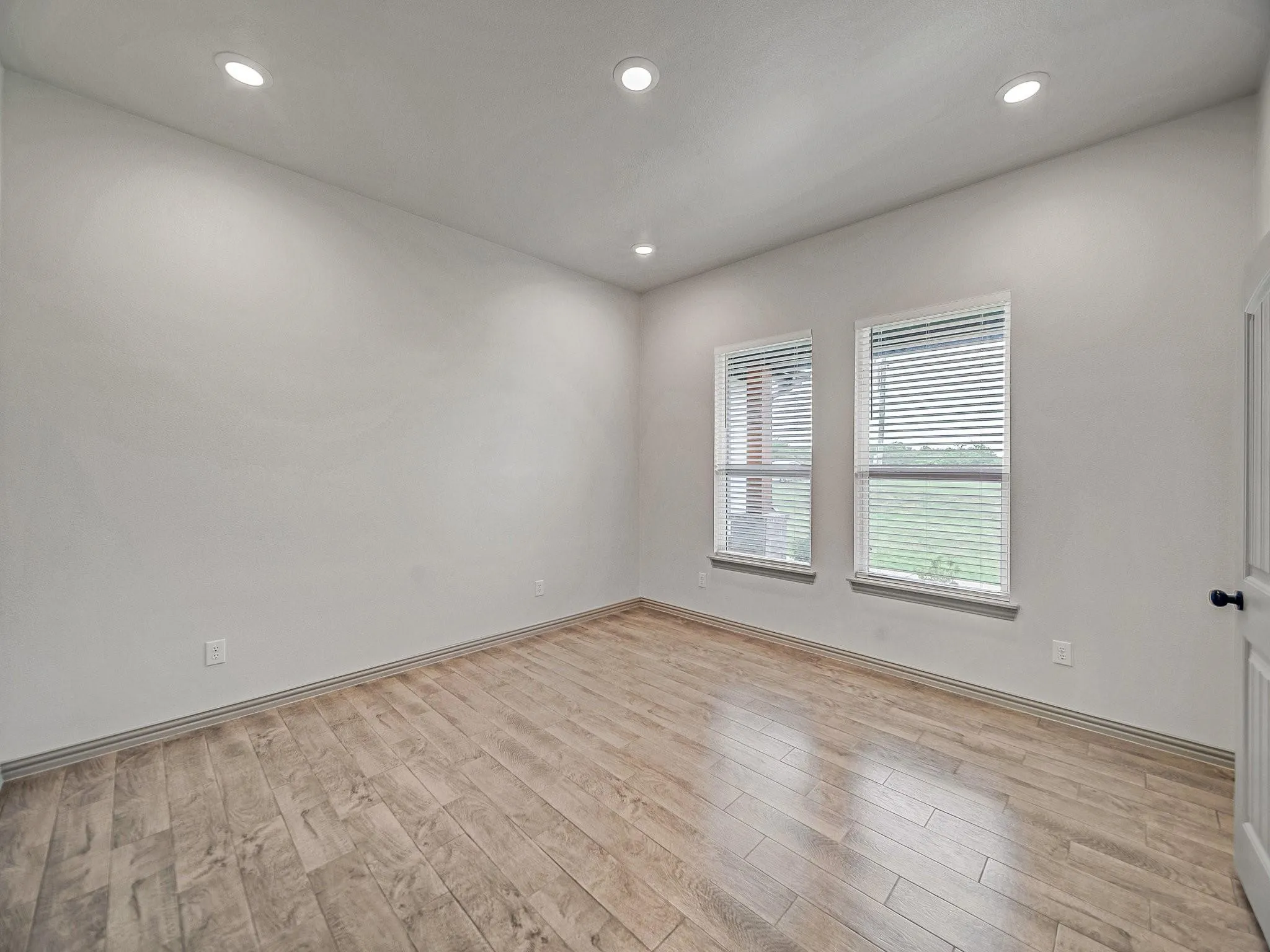 Single Family Residence For Rent in Hunt County , 2544 Fm 1566 W, Celeste, Texas 75423, 4 Bedroom, 3 Bathroom, 3 Garage spaces, 2,831 Sqft, built in 2022, mls#21410178, Real Estate Agent in Celeste, Homes For Rent in Hunt county, Homes For Rent in Celeste, Realtor in Celeste Texas, Real Estate Brokerage Independent Realty Texas, Luminita Cordes Realtor