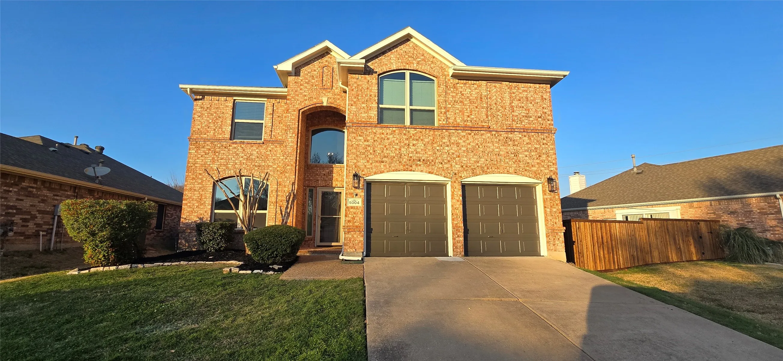 Single Family Residence For Rent in Collin County , 5004 Wethington Court, Mc Kinney, Texas 75071, 4 Bedroom, 3 Bathroom, 2 Garage spaces, 2,098 Sqft, built in 2001, mls#21410181, Real Estate Agent in Mc Kinney, Homes For Rent in Collin county, Homes For Rent in Mc Kinney, Realtor in Mc Kinney Texas, Real Estate Brokerage Independent Realty Texas, Luminita Cordes Realtor