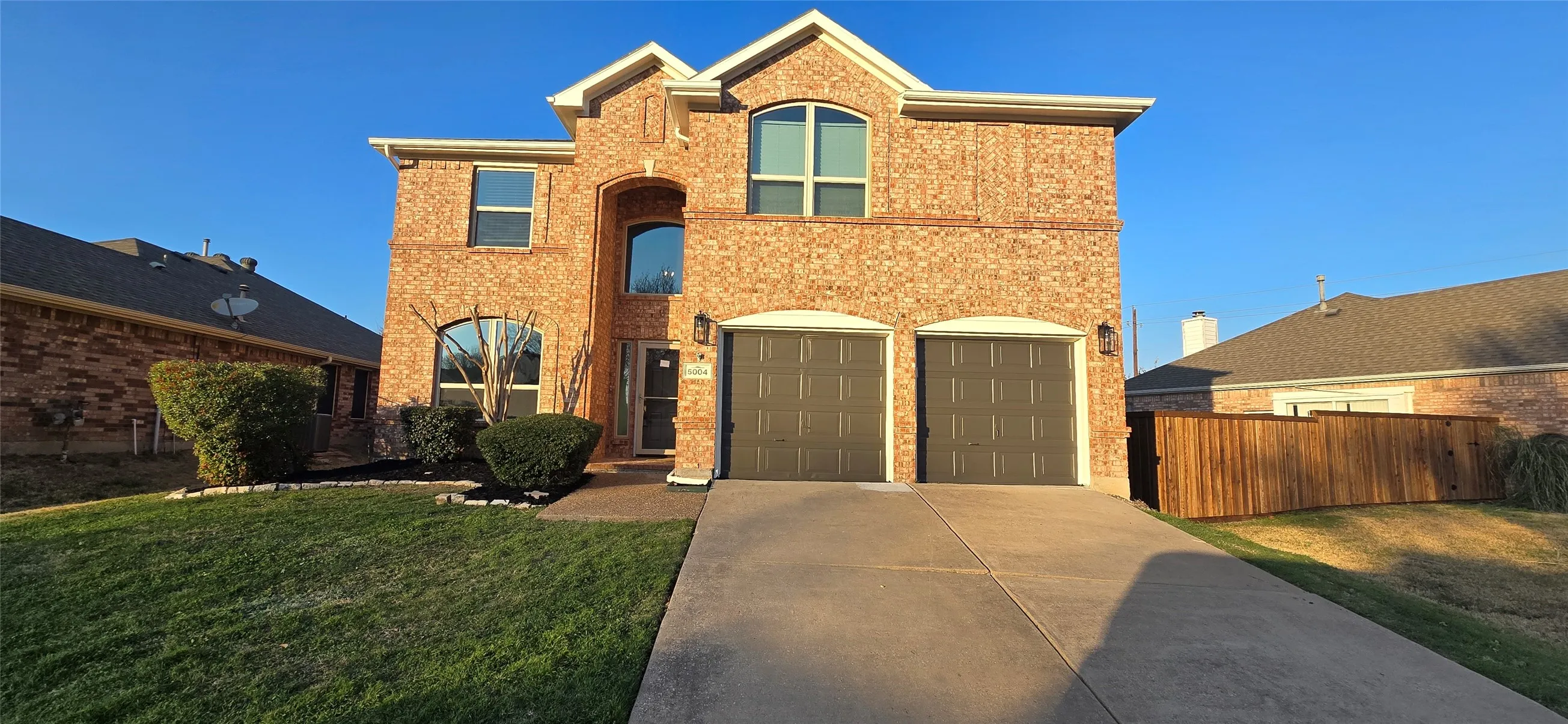Single Family Residence For Rent