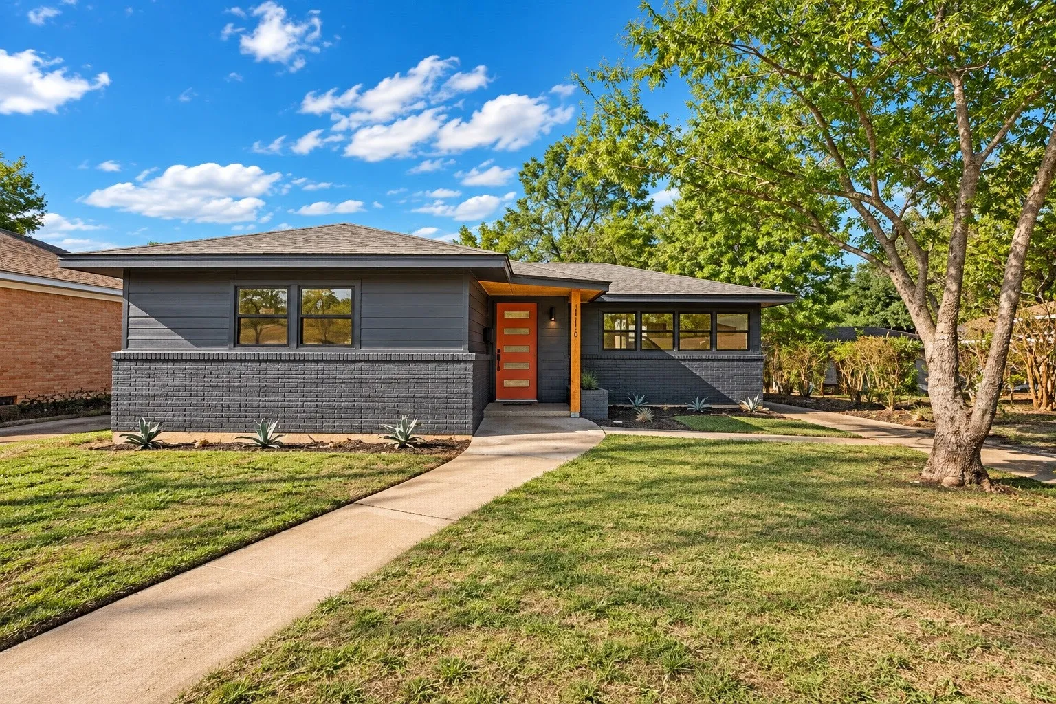 Single Family Residence For Sale