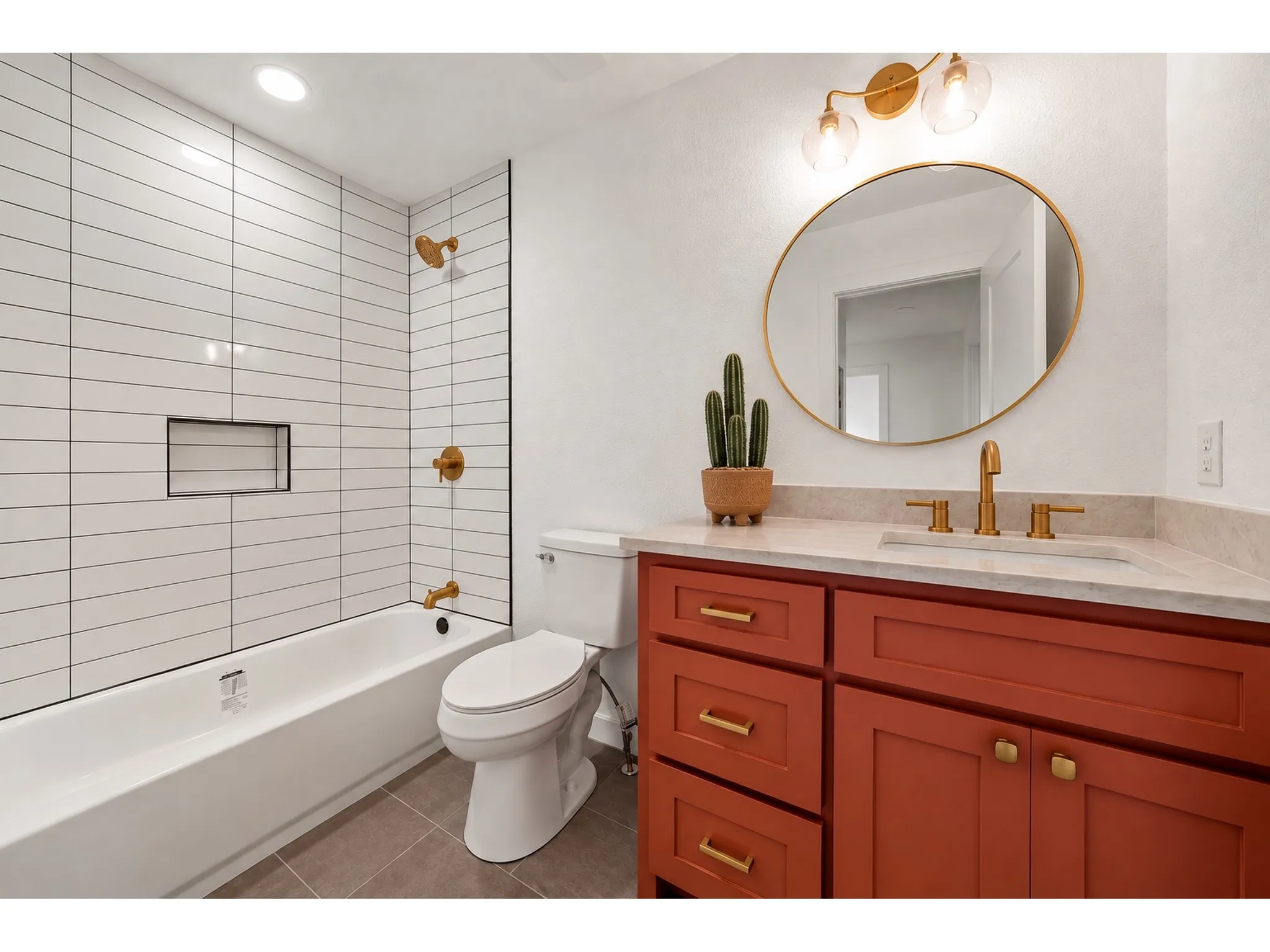 Single Family Residence For Sale in Mc Lennan County , 1116 N 44th Street, Waco, Texas 76710, 3 Bedroom, 2 Bathroom, 1 Garage spaces, 1,407 Sqft, built in 1952, mls#21410171, Real Estate Agent in Waco, Homes For Sale in Mc Lennan county, Homes For Sale in Waco, Realtor in Waco Texas, Real Estate Brokerage Independent Realty Texas, Luminita Cordes Realtor