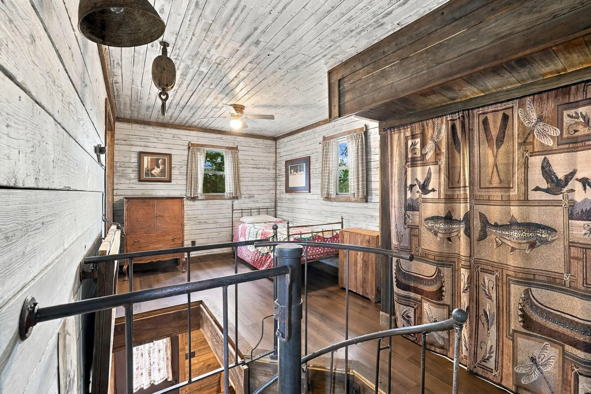 Single Family Residence For Sale in Fannin County , 351 County Road 2274, Telephone, Texas 75488, 2 Bedroom, 1 Bathroom, Garage spaces, 840 Sqft, built in 1987, mls#21392130, Real Estate Agent in Telephone, Homes For Sale in Fannin county, Homes For Sale in Telephone, Realtor in Telephone Texas, Real Estate Brokerage Independent Realty Texas, Luminita Cordes Realtor