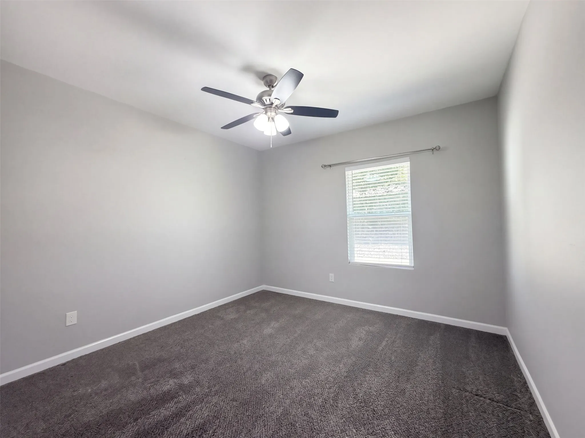 Single Family Residence For Sale in Grayson County , 1425 E Cherry Street, Sherman, Texas 75090, 3 Bedroom, 1 Bathroom, 1 Garage spaces, 1,428 Sqft, built in 1930, mls#21410206, Real Estate Agent in Sherman, Homes For Sale in Grayson county, Homes For Sale in Sherman, Realtor in Sherman Texas, Real Estate Brokerage Independent Realty Texas, Luminita Cordes Realtor