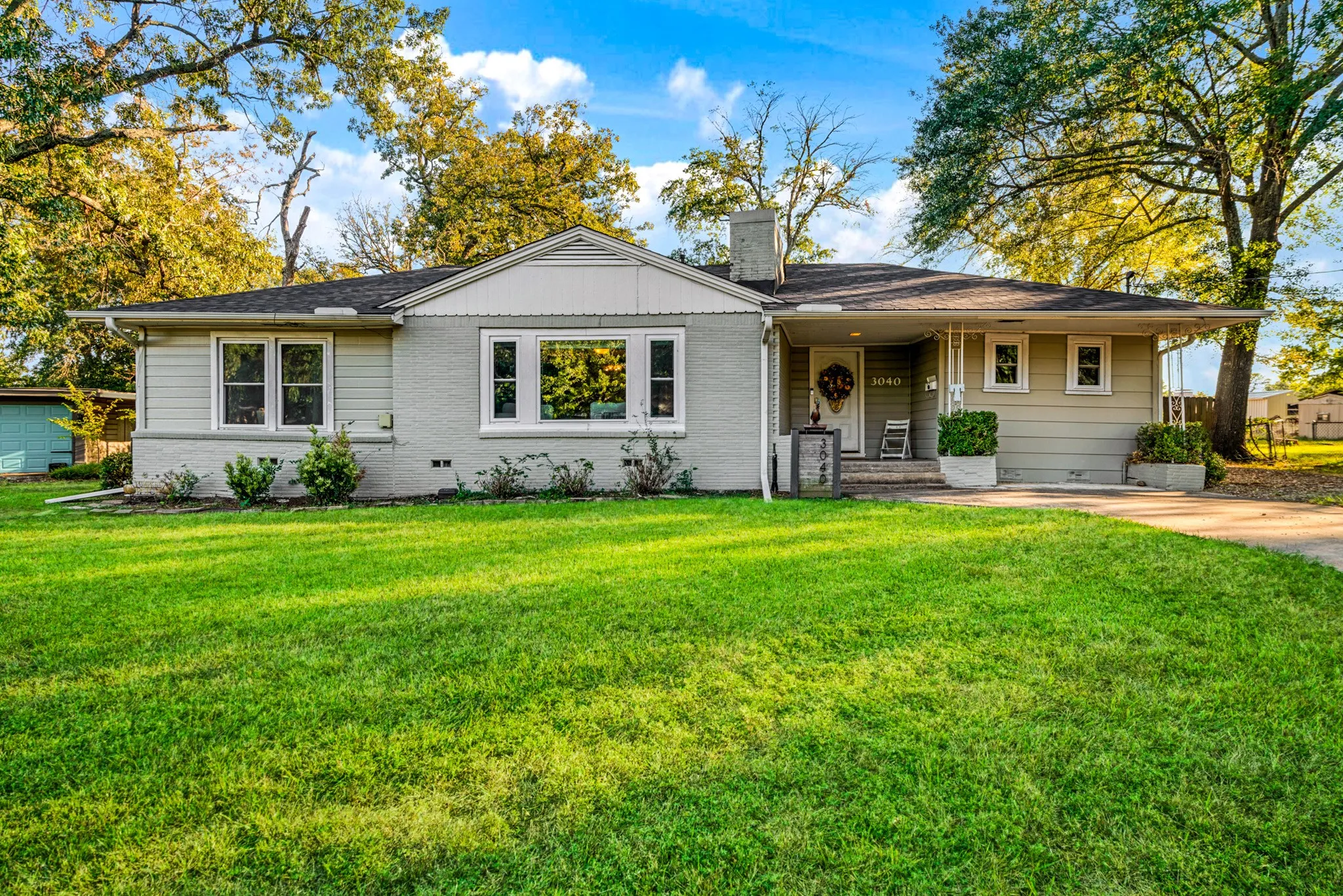 Single Family Residence For Sale