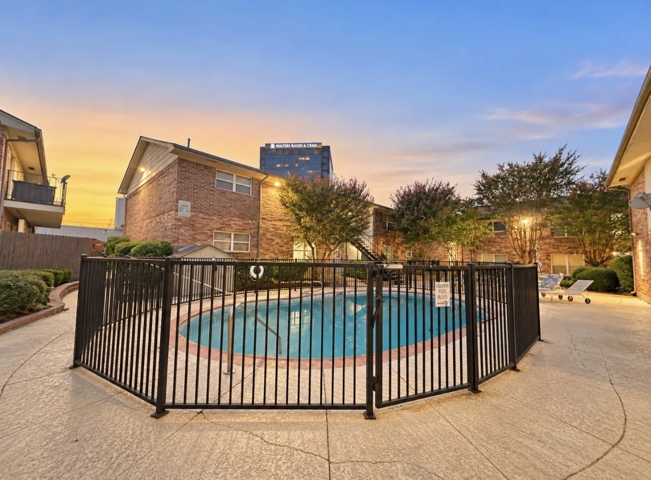 Condominium For Rent in Dallas County , 8067 Meadow Road 114, Dallas, Texas 75231, 1 Bedroom, 1 Bathroom, Garage spaces, 724 Sqft, built in 1969, mls#21410098, Real Estate Agent in Dallas, Homes For Rent in Dallas county, Homes For Rent in Dallas, Realtor in Dallas Texas, Real Estate Brokerage Independent Realty Texas, Luminita Cordes Realtor