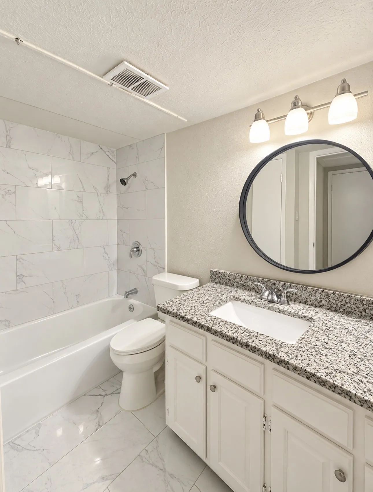 Condominium For Rent in Dallas County , 8067 Meadow Road 114, Dallas, Texas 75231, 1 Bedroom, 1 Bathroom, Garage spaces, 724 Sqft, built in 1969, mls#21410098, Real Estate Agent in Dallas, Homes For Rent in Dallas county, Homes For Rent in Dallas, Realtor in Dallas Texas, Real Estate Brokerage Independent Realty Texas, Luminita Cordes Realtor