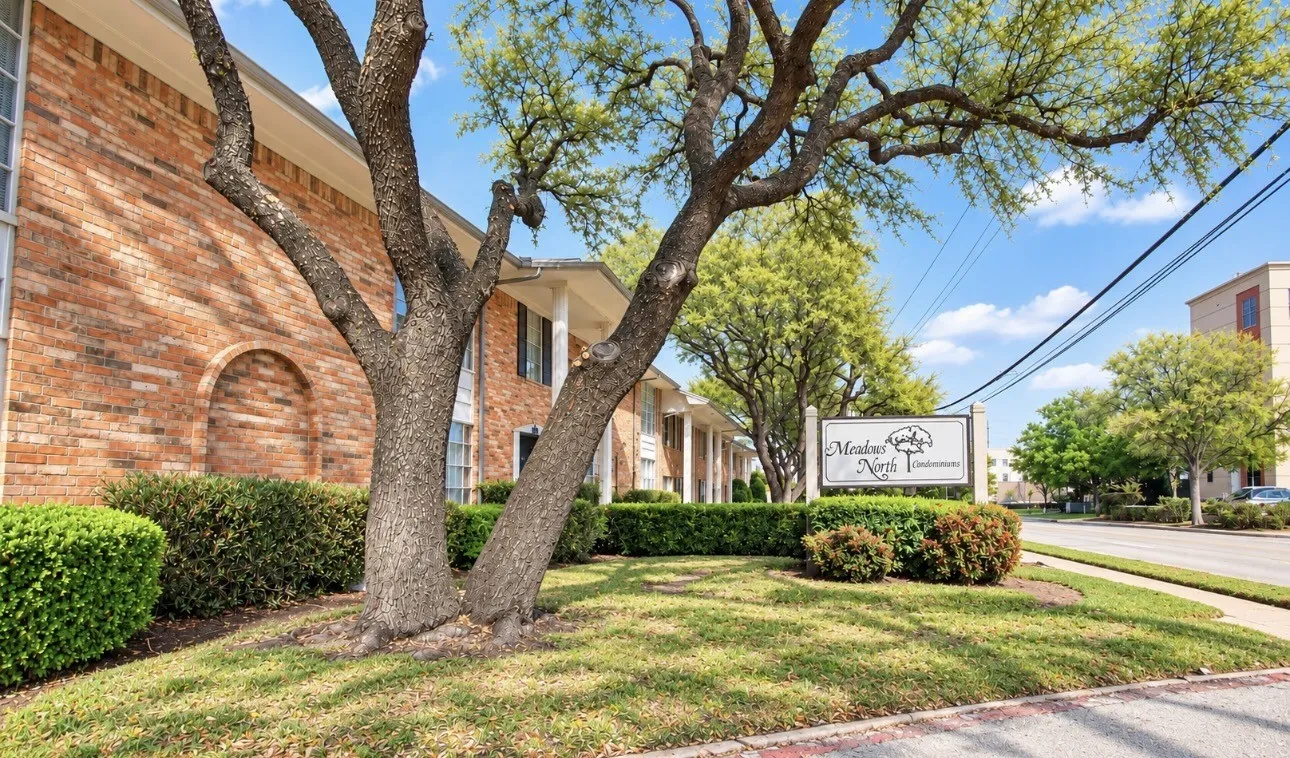 Condominium For Rent in Dallas County , 8067 Meadow Road 114, Dallas, Texas 75231, 1 Bedroom, 1 Bathroom, Garage spaces, 724 Sqft, built in 1969, mls#21410098, Real Estate Agent in Dallas, Homes For Rent in Dallas county, Homes For Rent in Dallas, Realtor in Dallas Texas, Real Estate Brokerage Independent Realty Texas, Luminita Cordes Realtor