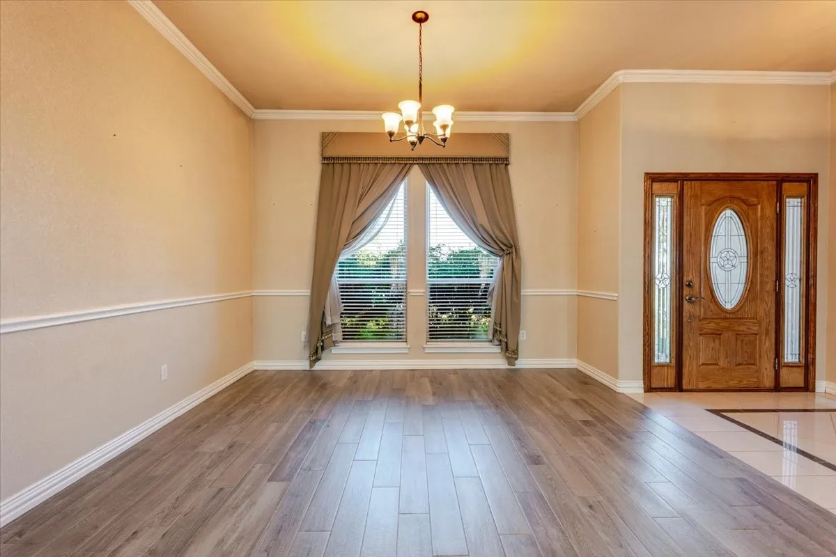Single Family Residence For Sale in Hood County , 2003 Tolar Cemetery Road, Tolar, Texas 76476, 3 Bedroom, 2 Bathroom, 2 Garage spaces, 3,280 Sqft, built in 2004, mls#21409876, Real Estate Agent in Tolar, Homes For Sale in Hood county, Homes For Sale in Tolar, Realtor in Tolar Texas, Real Estate Brokerage Independent Realty Texas, Luminita Cordes Realtor