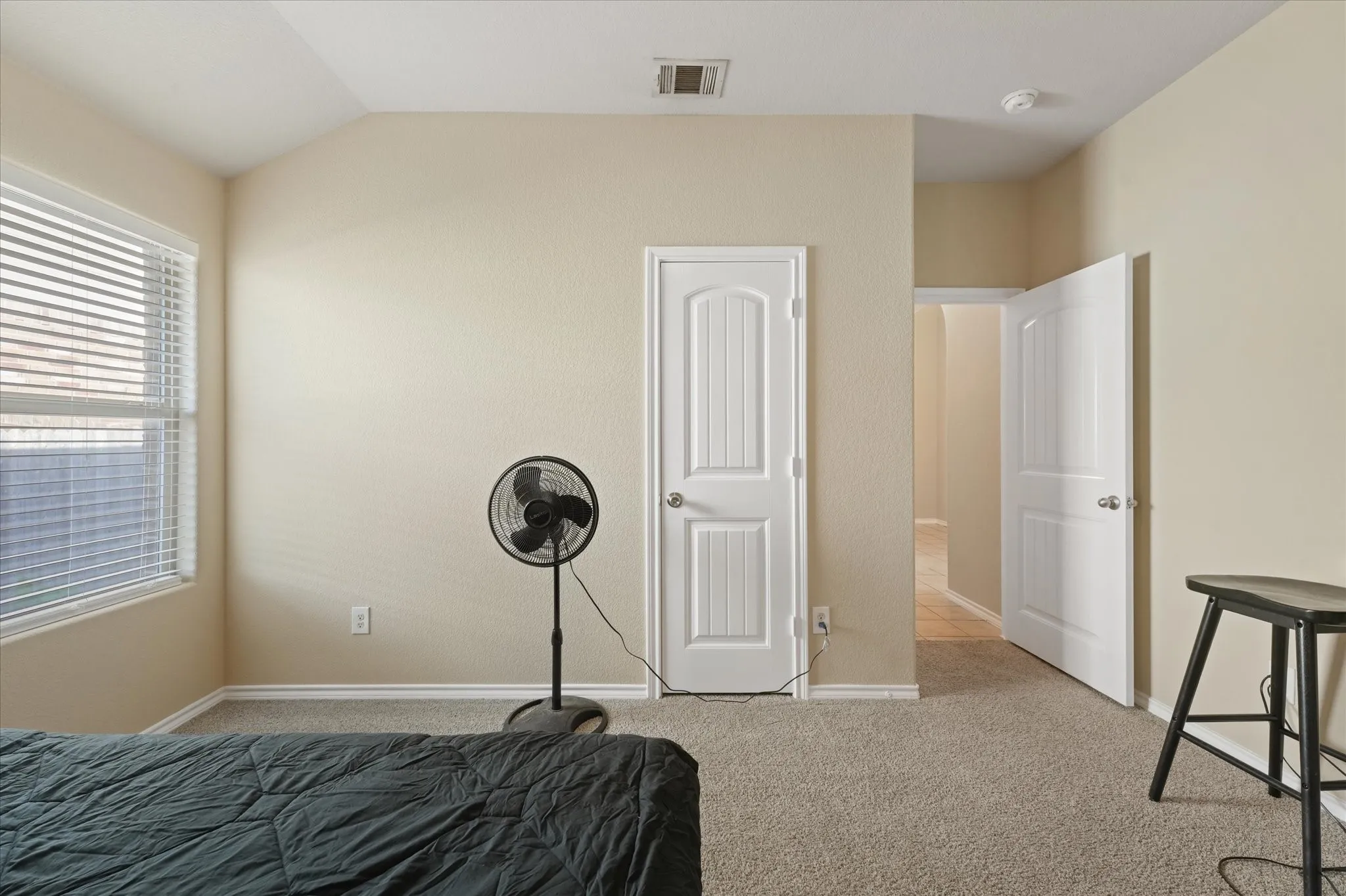 Single Family Residence For Sale in Tarrant County , 4225 Tollcross Lane, Fort Worth, Texas 76123, 4 Bedroom, 2 Bathroom, 2 Garage spaces, 1,797 Sqft, built in 2018, mls#21410211, Real Estate Agent in Fort Worth, Homes For Sale in Tarrant county, Homes For Sale in Fort Worth, Realtor in Fort Worth Texas, Real Estate Brokerage Independent Realty Texas, Luminita Cordes Realtor