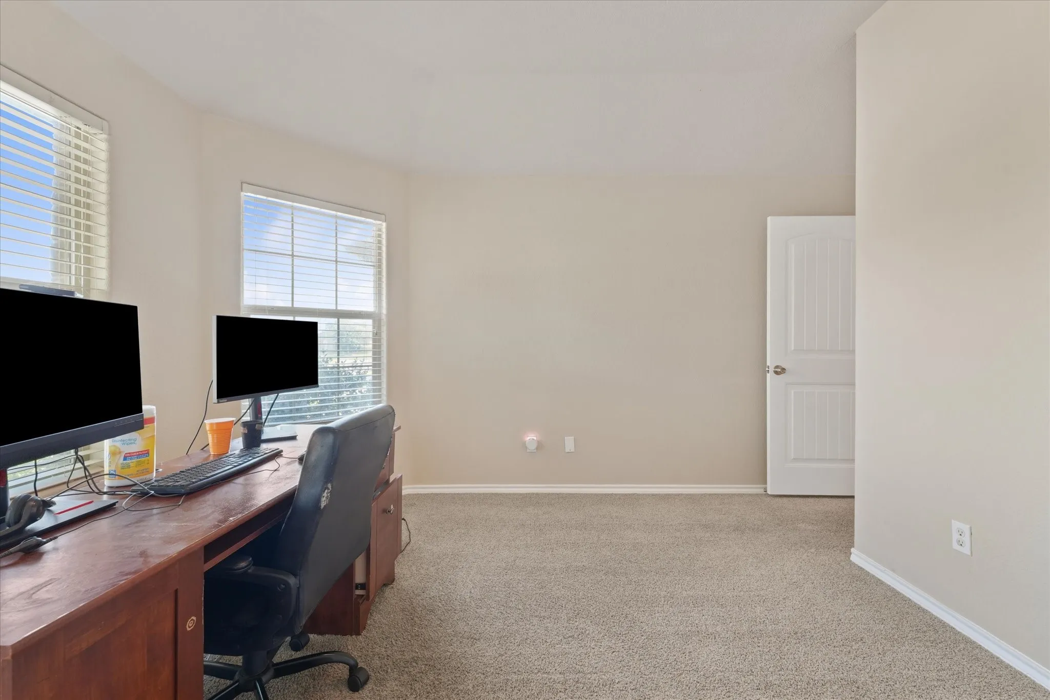 Single Family Residence For Sale in Tarrant County , 4225 Tollcross Lane, Fort Worth, Texas 76123, 4 Bedroom, 2 Bathroom, 2 Garage spaces, 1,797 Sqft, built in 2018, mls#21410211, Real Estate Agent in Fort Worth, Homes For Sale in Tarrant county, Homes For Sale in Fort Worth, Realtor in Fort Worth Texas, Real Estate Brokerage Independent Realty Texas, Luminita Cordes Realtor