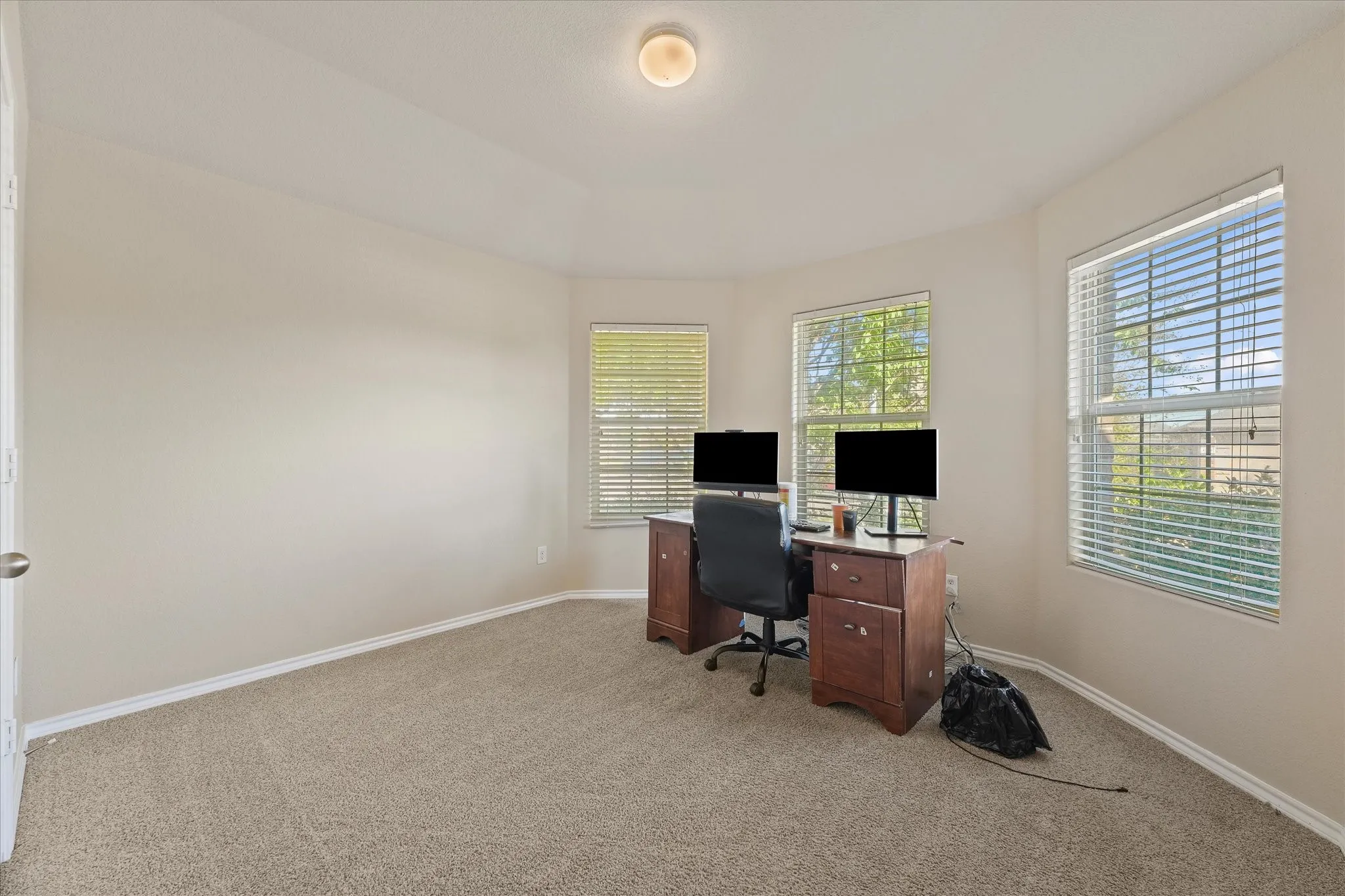 Single Family Residence For Sale in Tarrant County , 4225 Tollcross Lane, Fort Worth, Texas 76123, 4 Bedroom, 2 Bathroom, 2 Garage spaces, 1,797 Sqft, built in 2018, mls#21410211, Real Estate Agent in Fort Worth, Homes For Sale in Tarrant county, Homes For Sale in Fort Worth, Realtor in Fort Worth Texas, Real Estate Brokerage Independent Realty Texas, Luminita Cordes Realtor